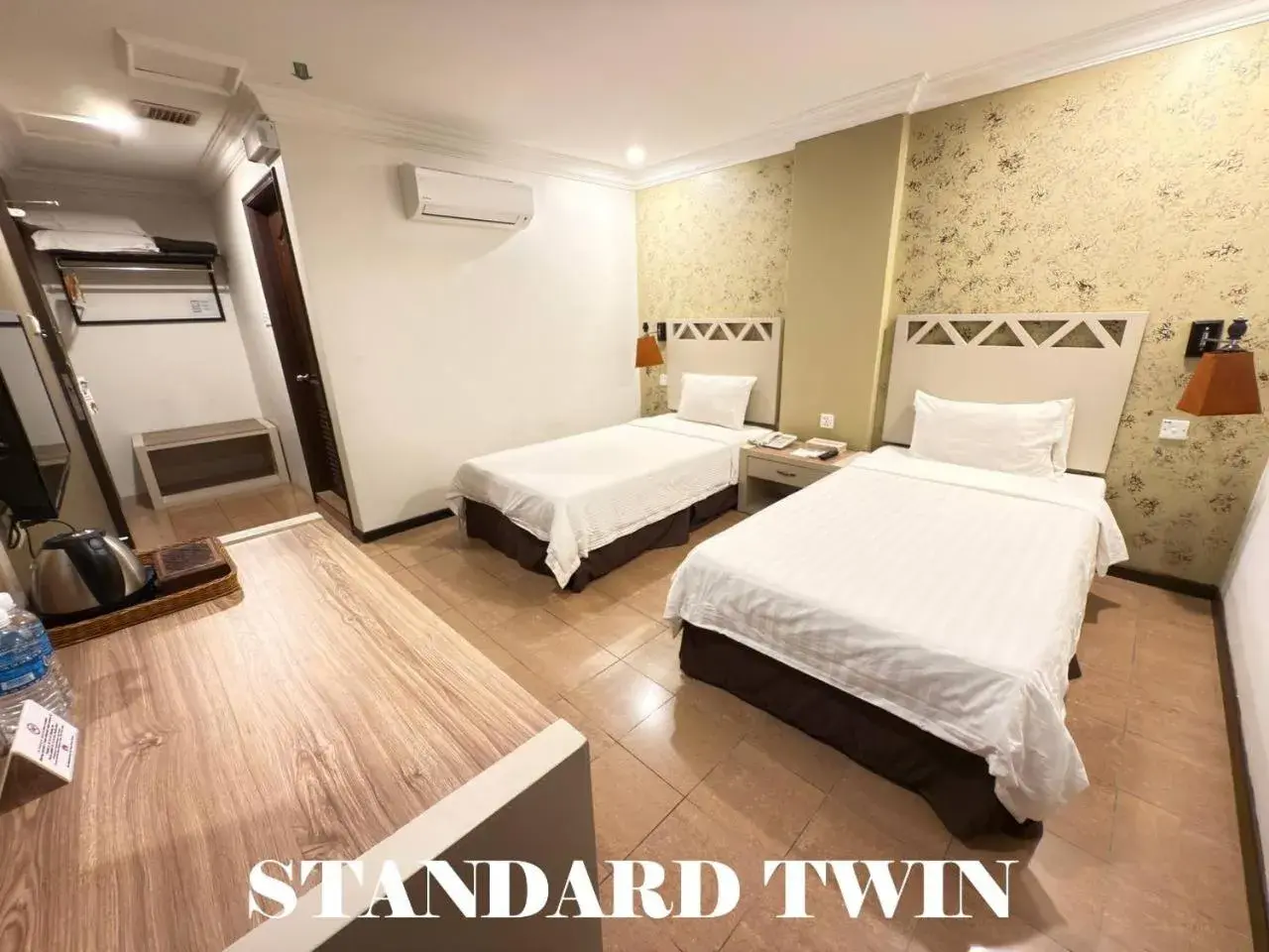 Bed in Heritage Hotel Bed in Heritage Hotel