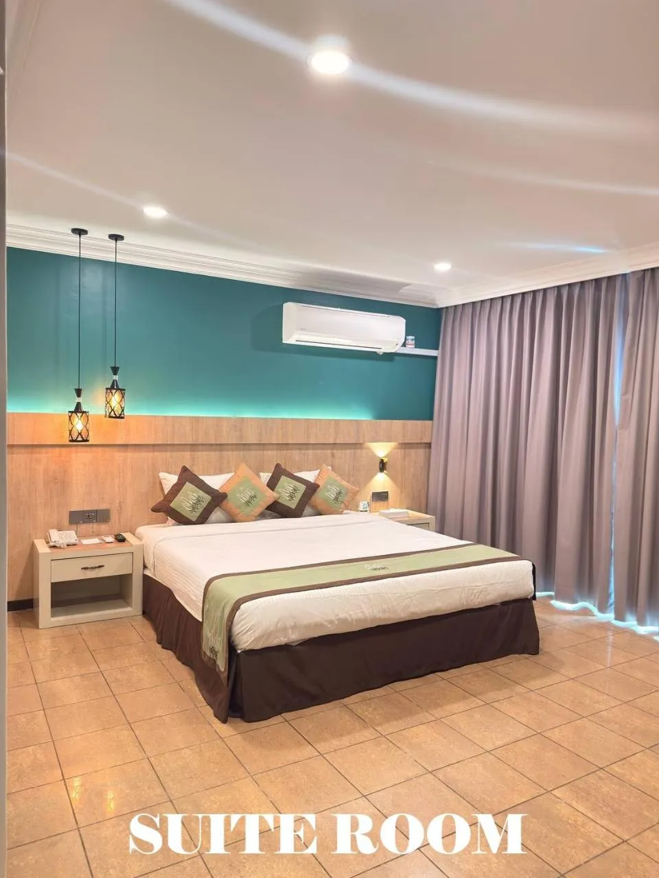 Bed in Heritage Hotel