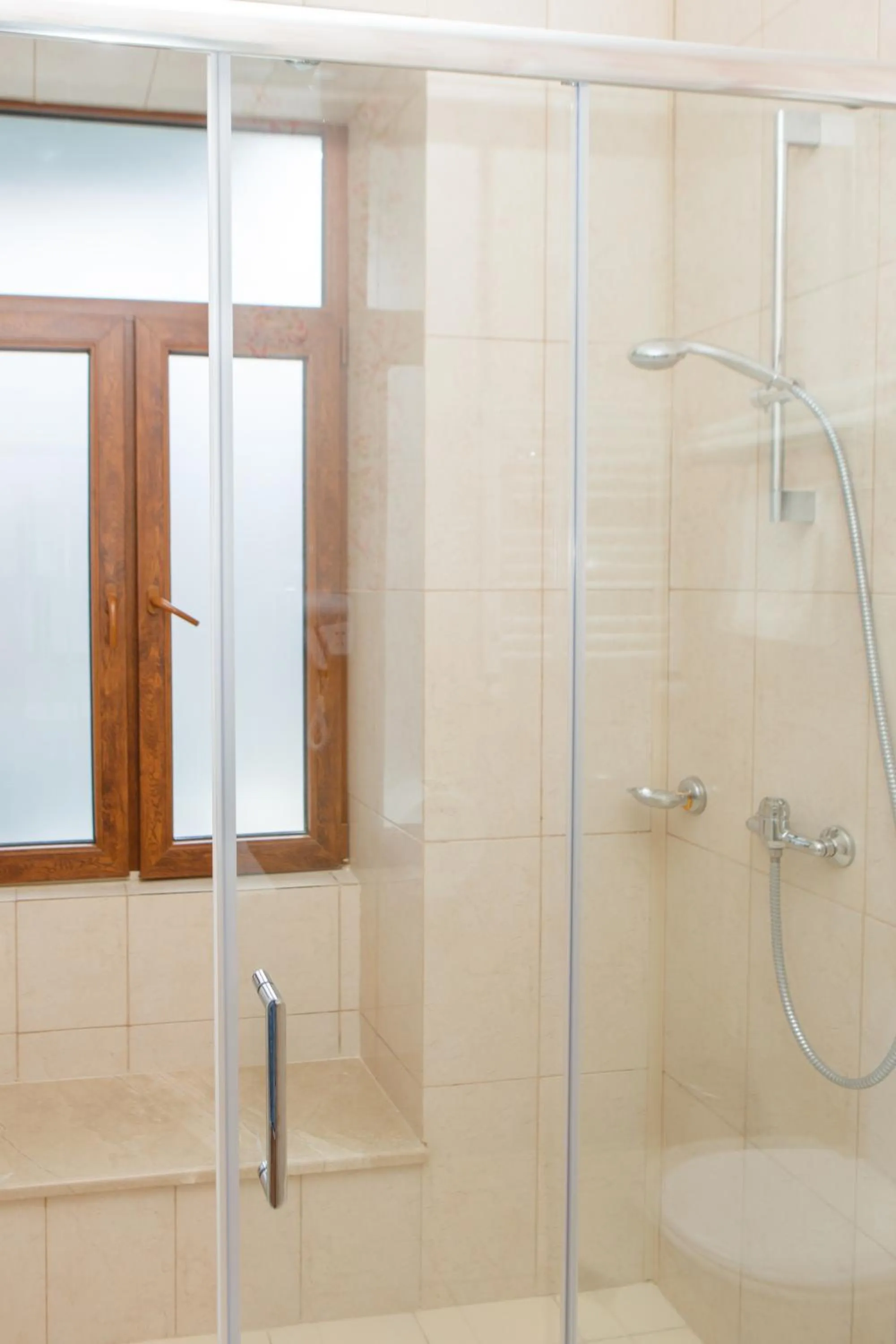 Shower in Hotel Nata