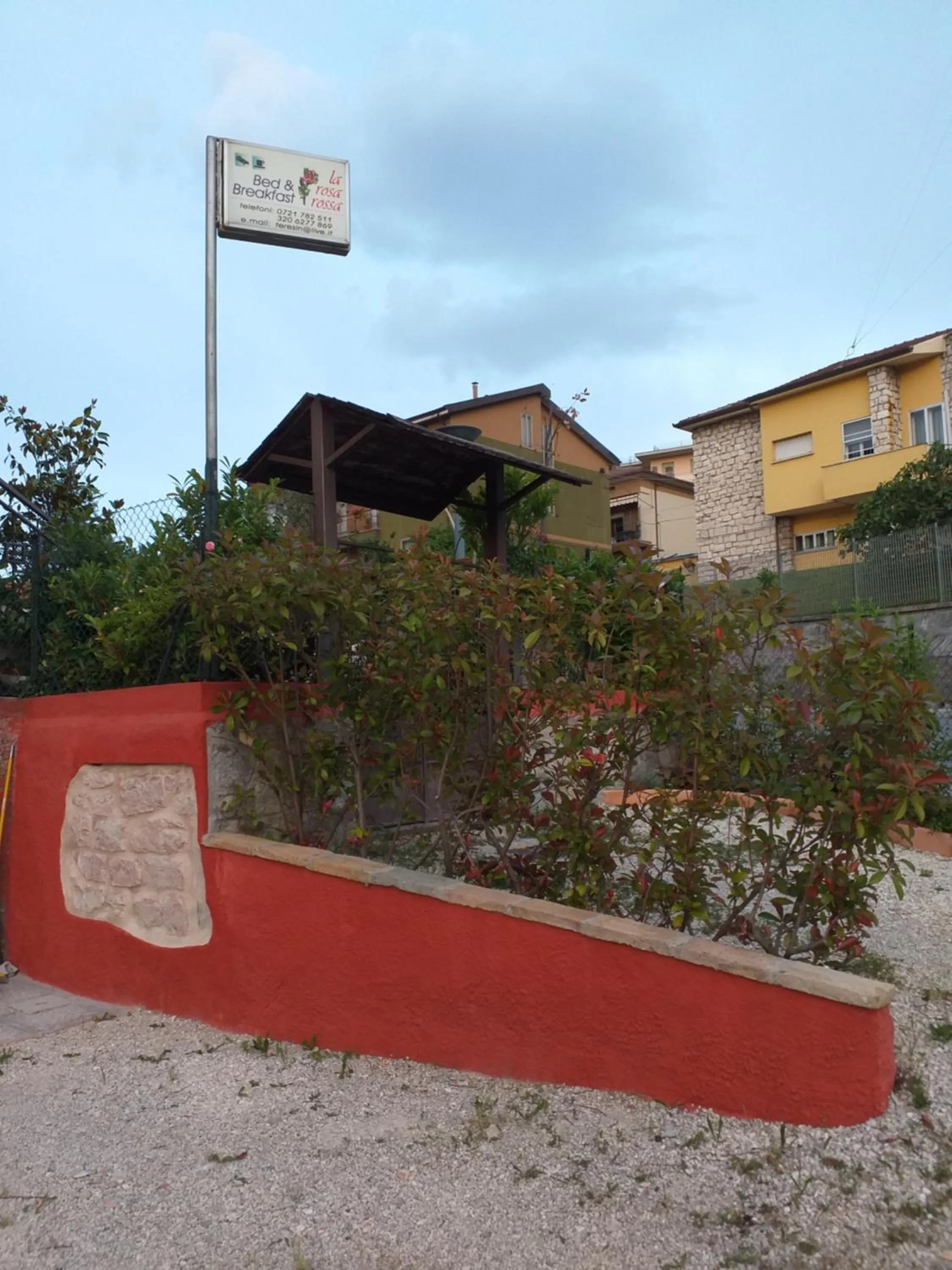 Property building in Bed & Breakfast La Rosa Rossa