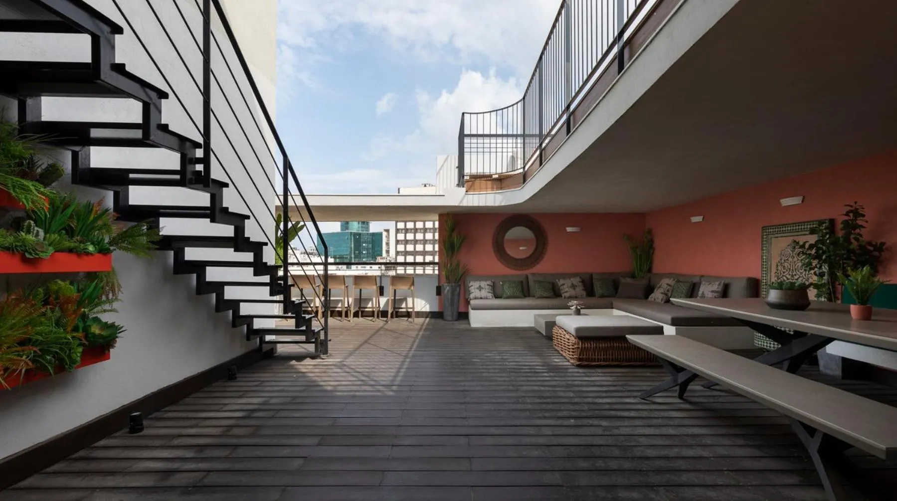 Balcony/Terrace in Penthouse 3BR near Rothschild bd by HolyGuest