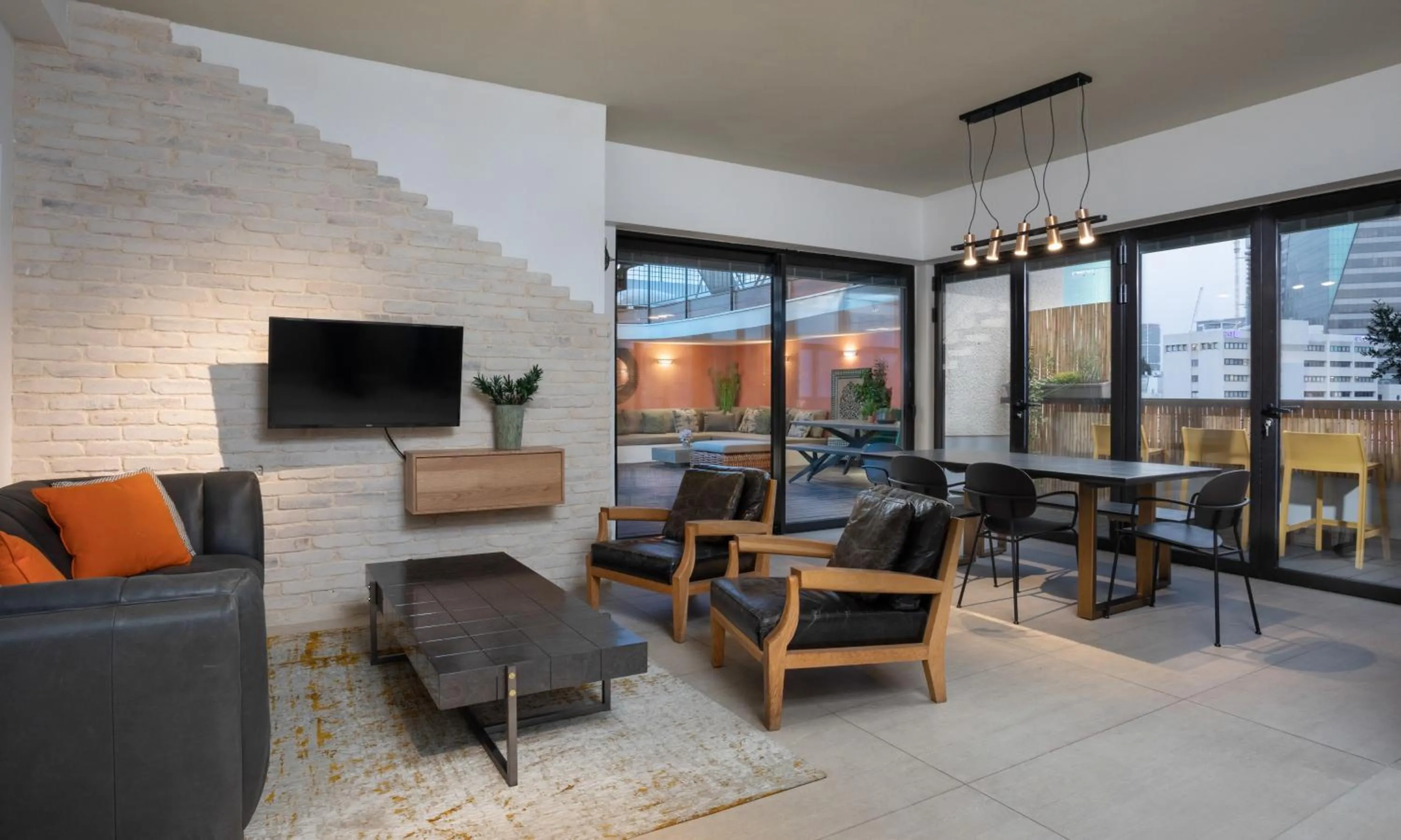 TV and multimedia in Penthouse 3BR near Rothschild bd by HolyGuest