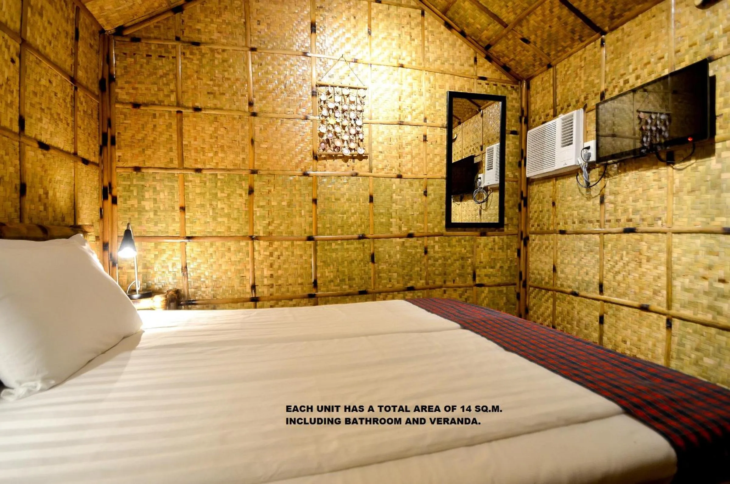 Bedroom, Bed in Nirvana Beach Resort