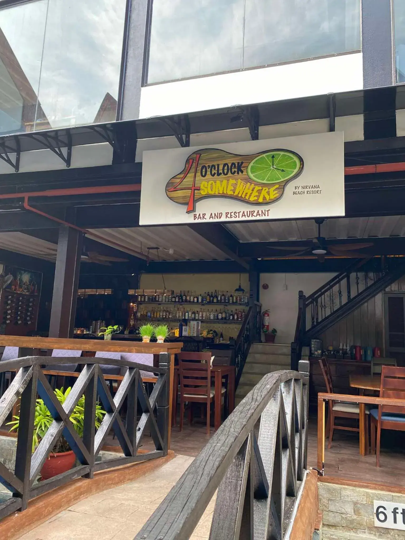 Restaurant/places to eat in Nirvana Beach Resort Restaurant/places to eat in Nirvana Beach Resort