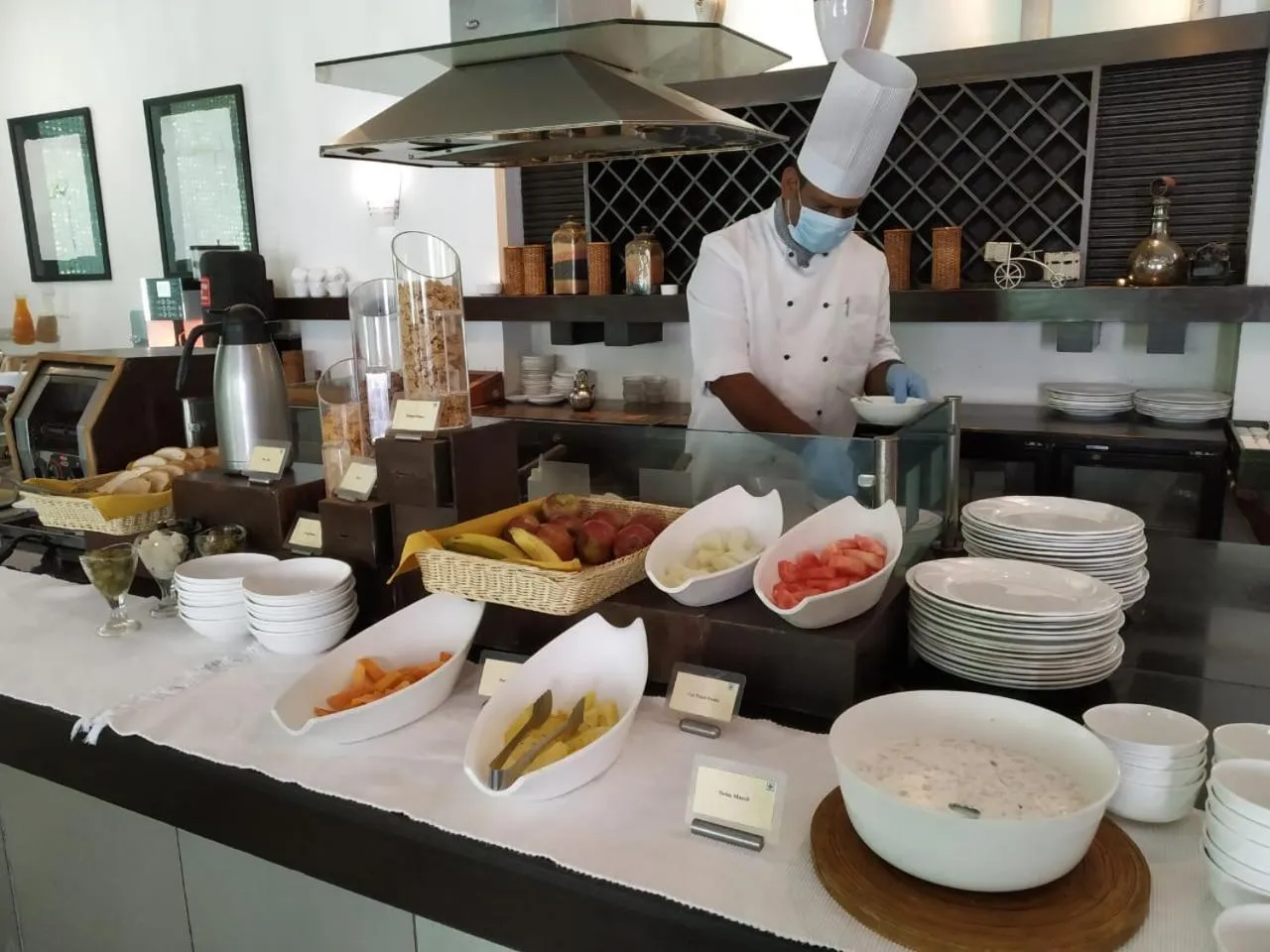 Breakfast in The Palms Town & Country Club - Resort