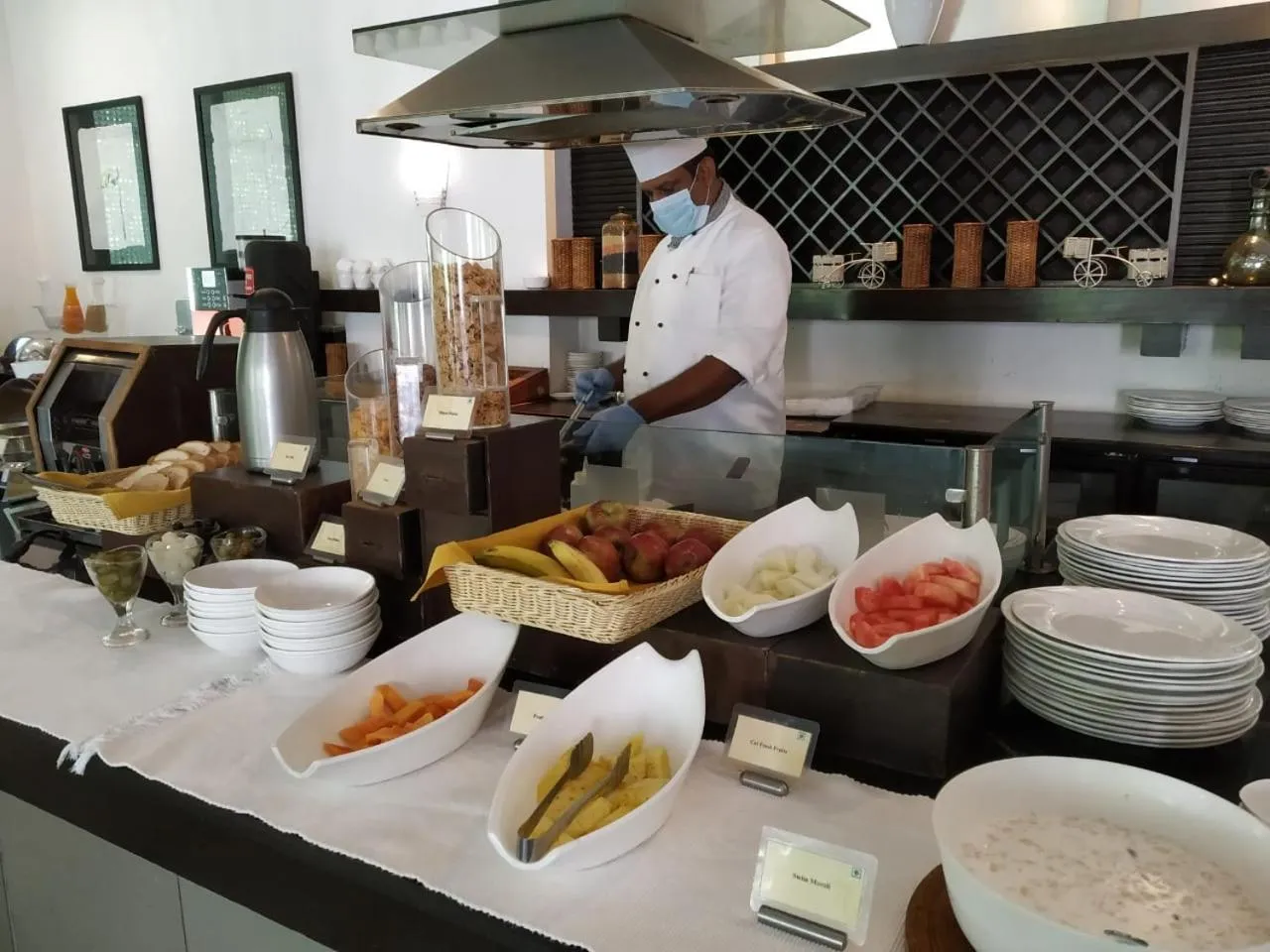 Breakfast in The Palms Town & Country Club - Resort