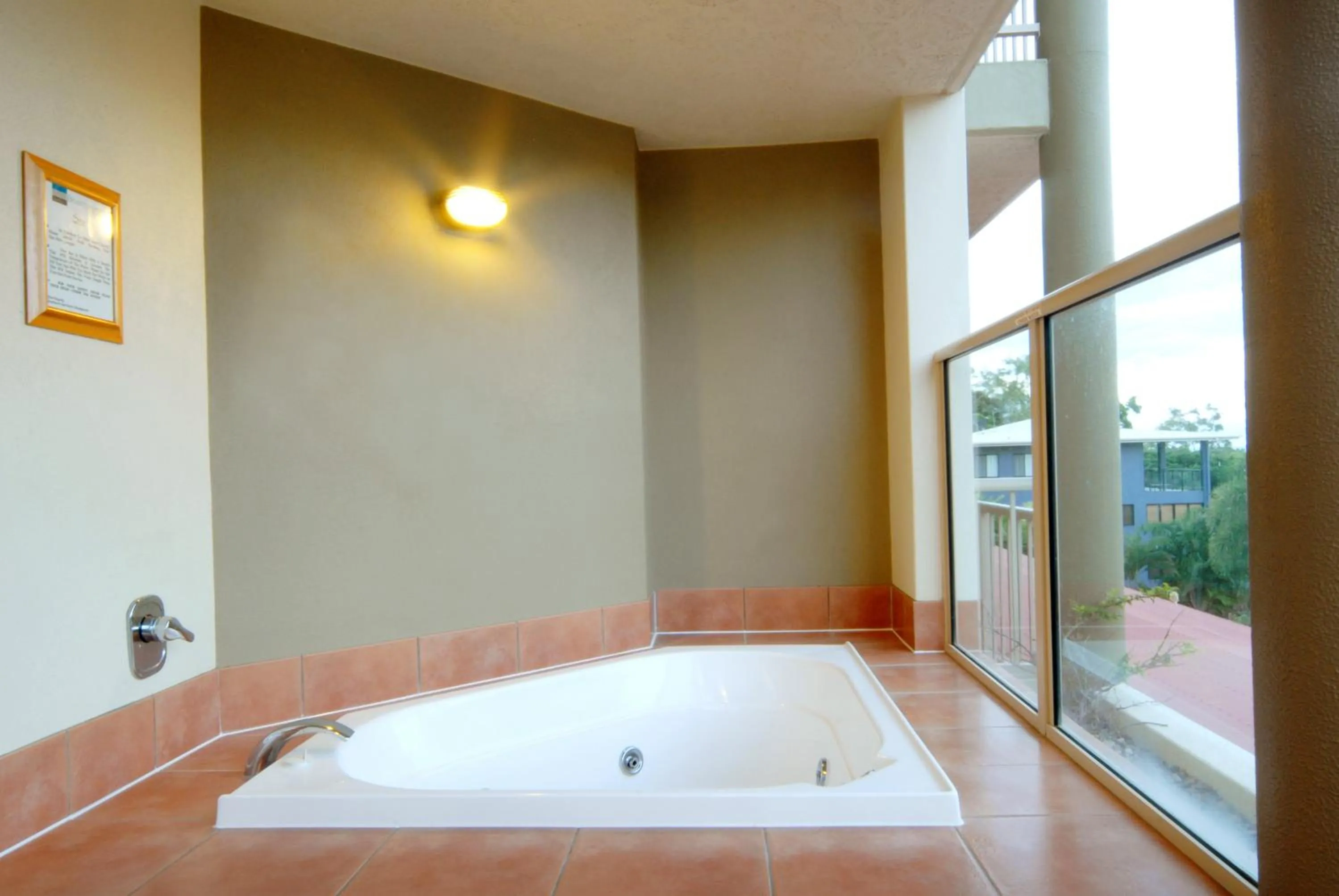 Bathroom in at Boathaven Bay Holiday Apartments