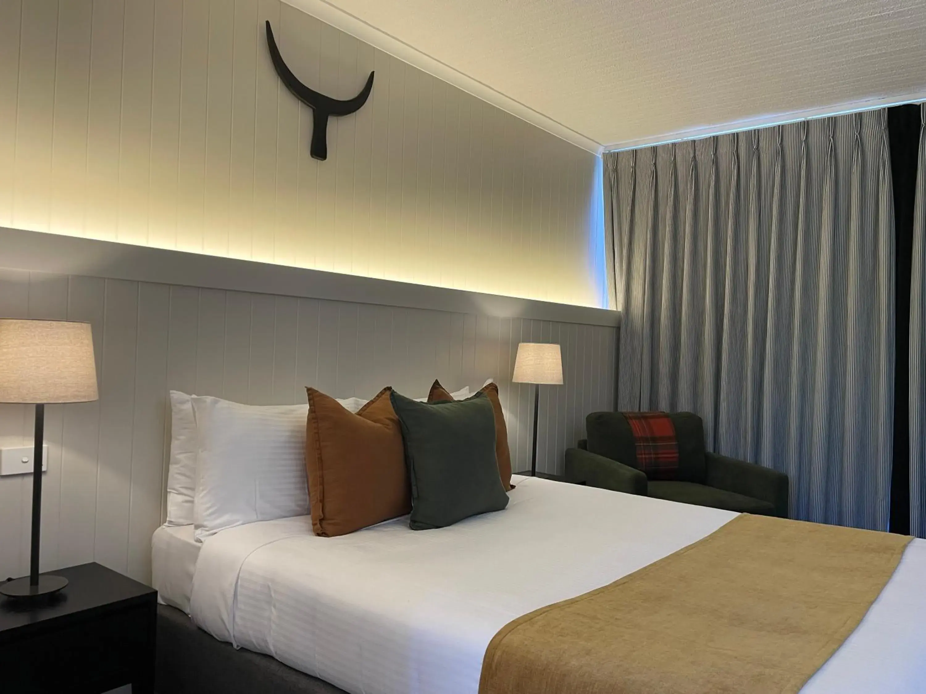 Bed in The Black Bull Motel Bed in The Black Bull Motel