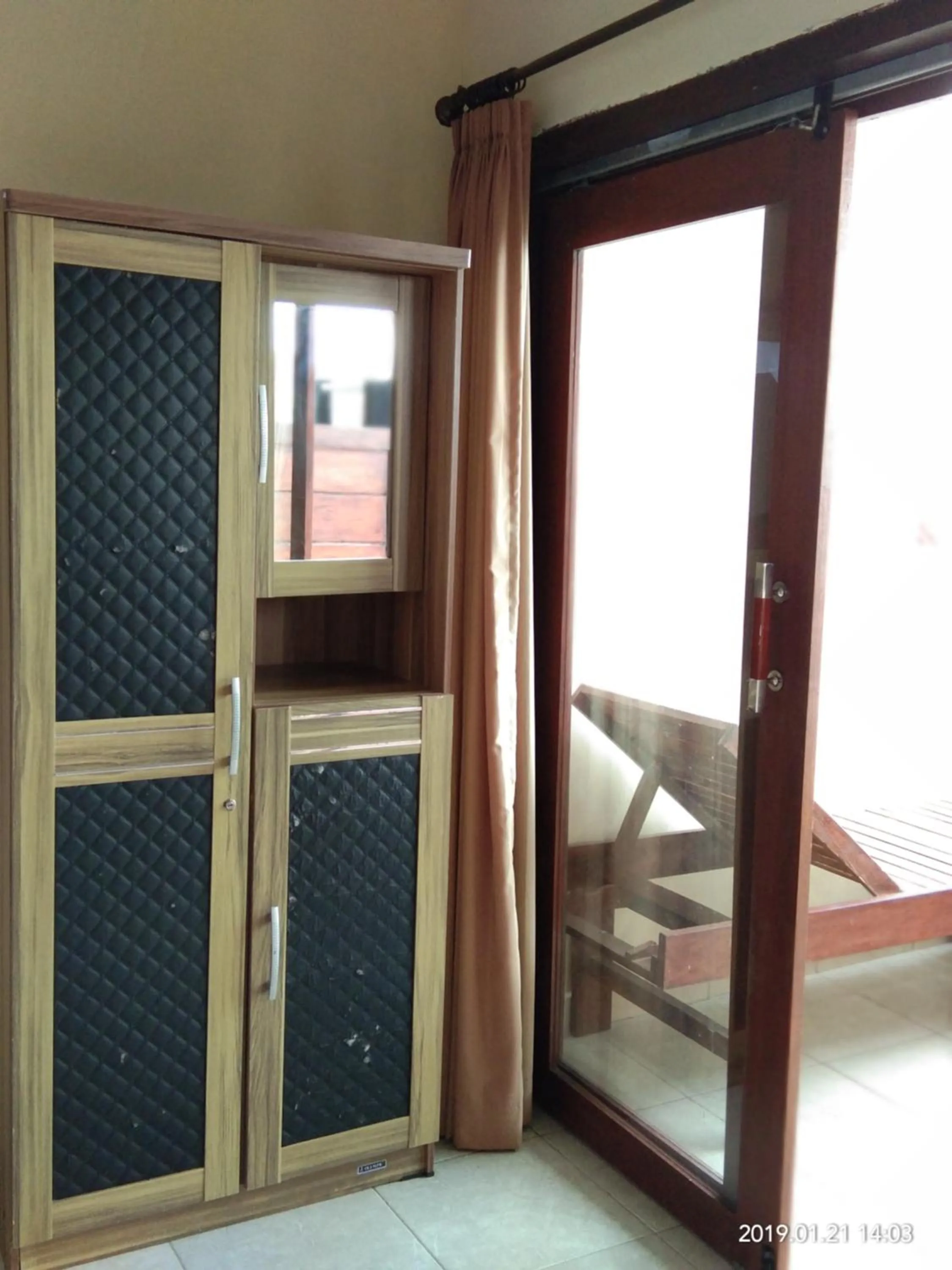 wardrobe in Bukit Indah Homestay