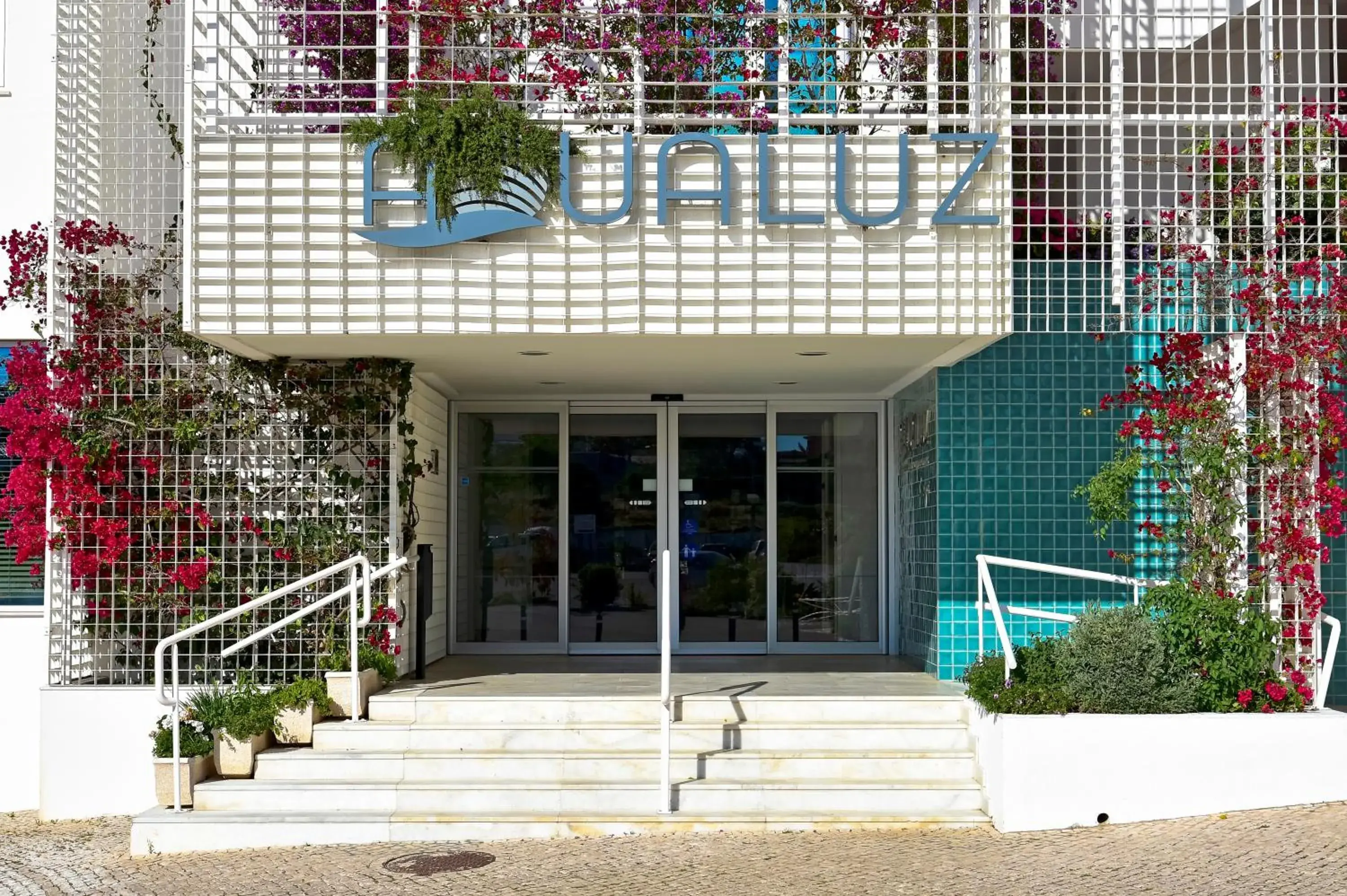 Facade/entrance in Aqualuz Lagos by The Editory Facade/entrance in Aqualuz Lagos by The Editory