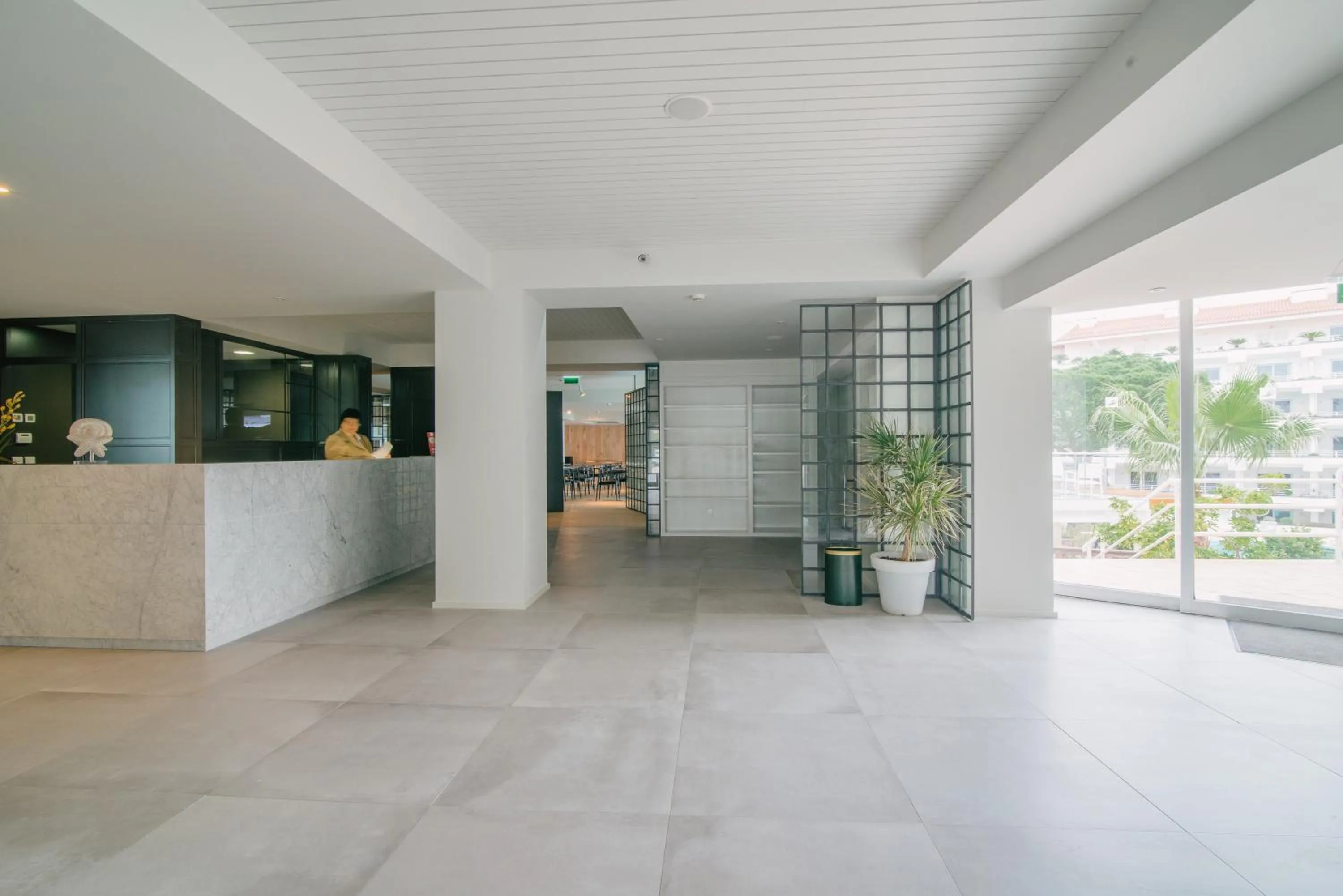 Lobby or reception in Aqualuz Lagos by The Editory