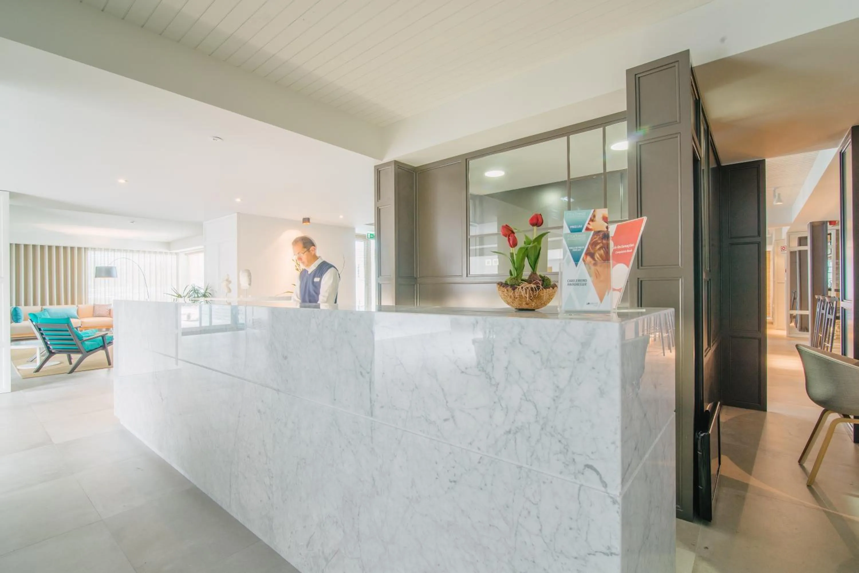 Lobby or reception in Aqualuz Lagos by The Editory