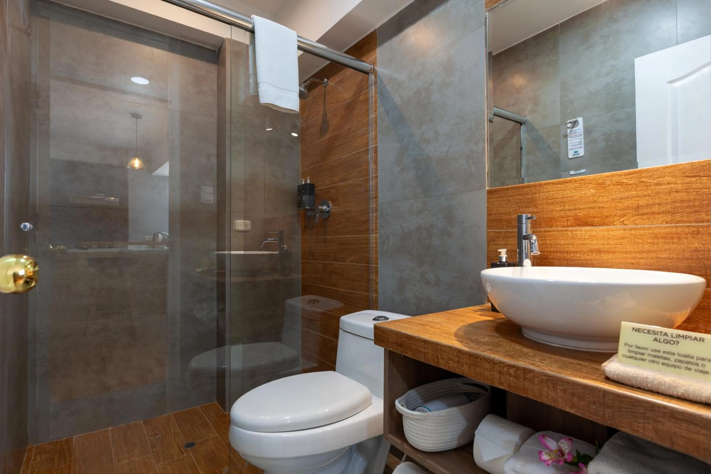 Bathroom in Muru Homely Hotel Cusco