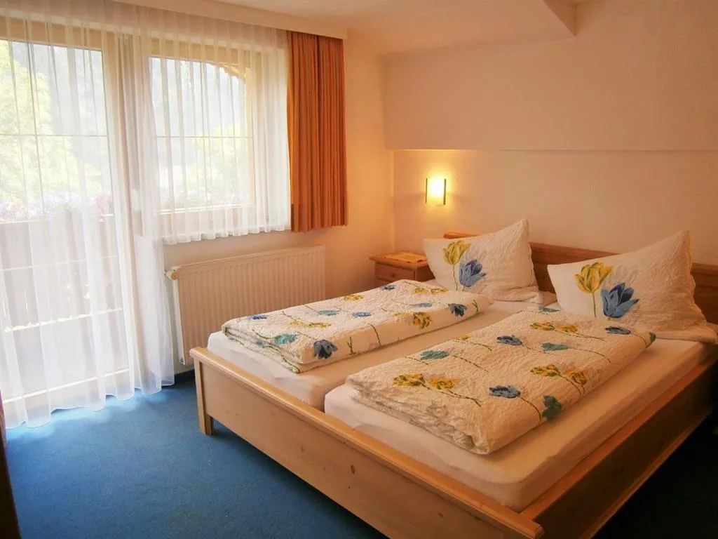 Bed in Alpenview Lechtal