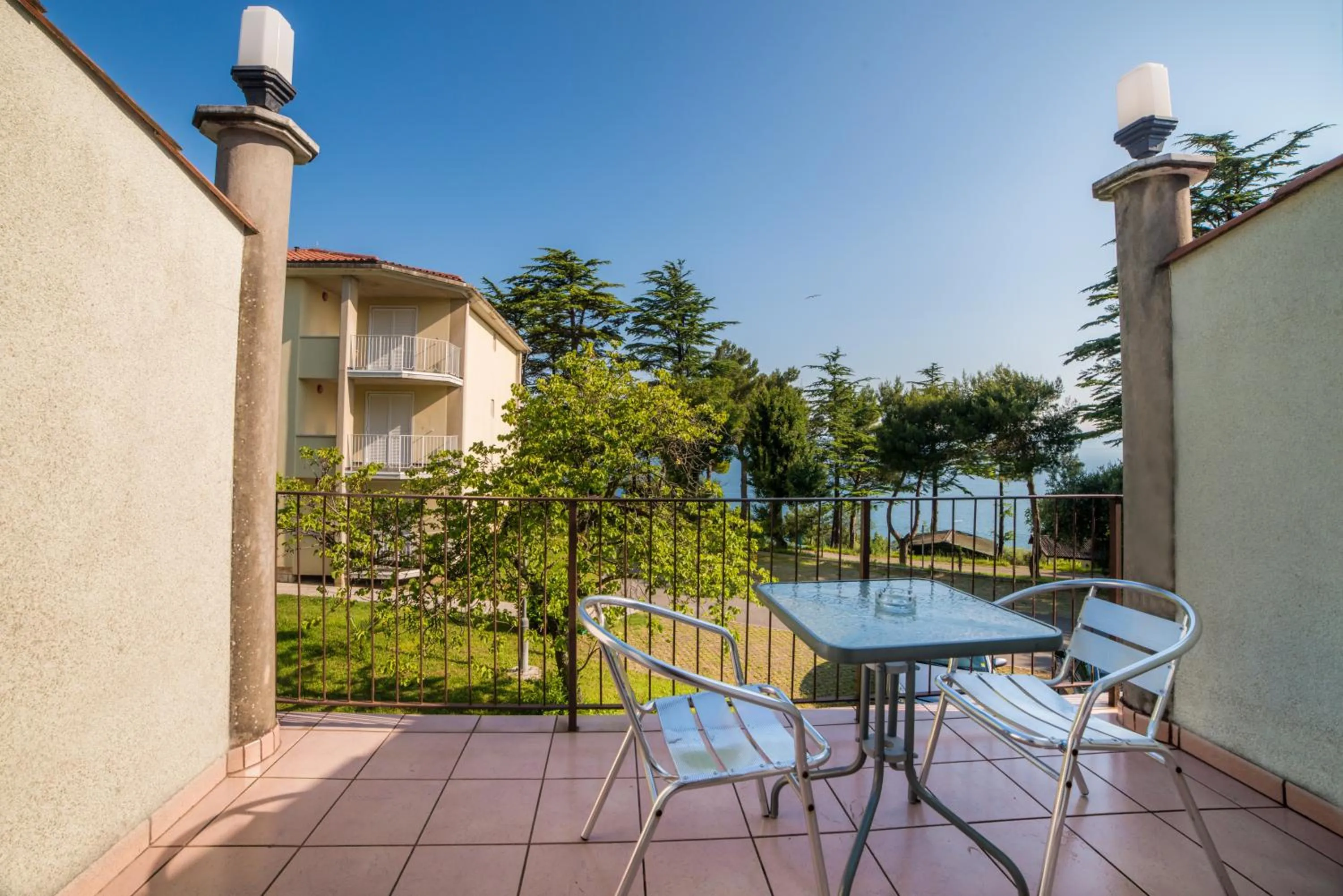 Balcony/Terrace in Belvedere Resort Hotels