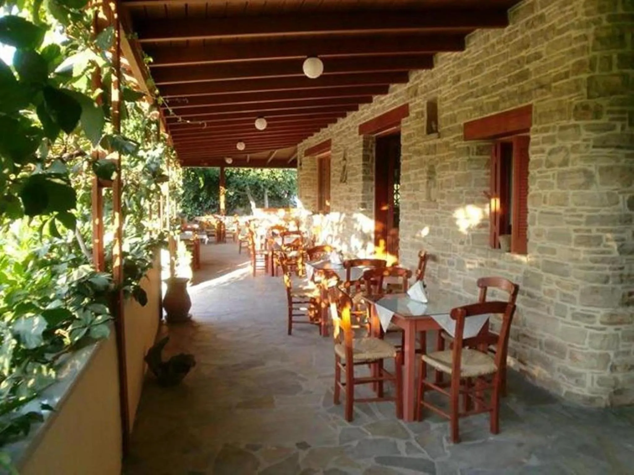 Restaurant/places to eat in Hotel Neos Matala