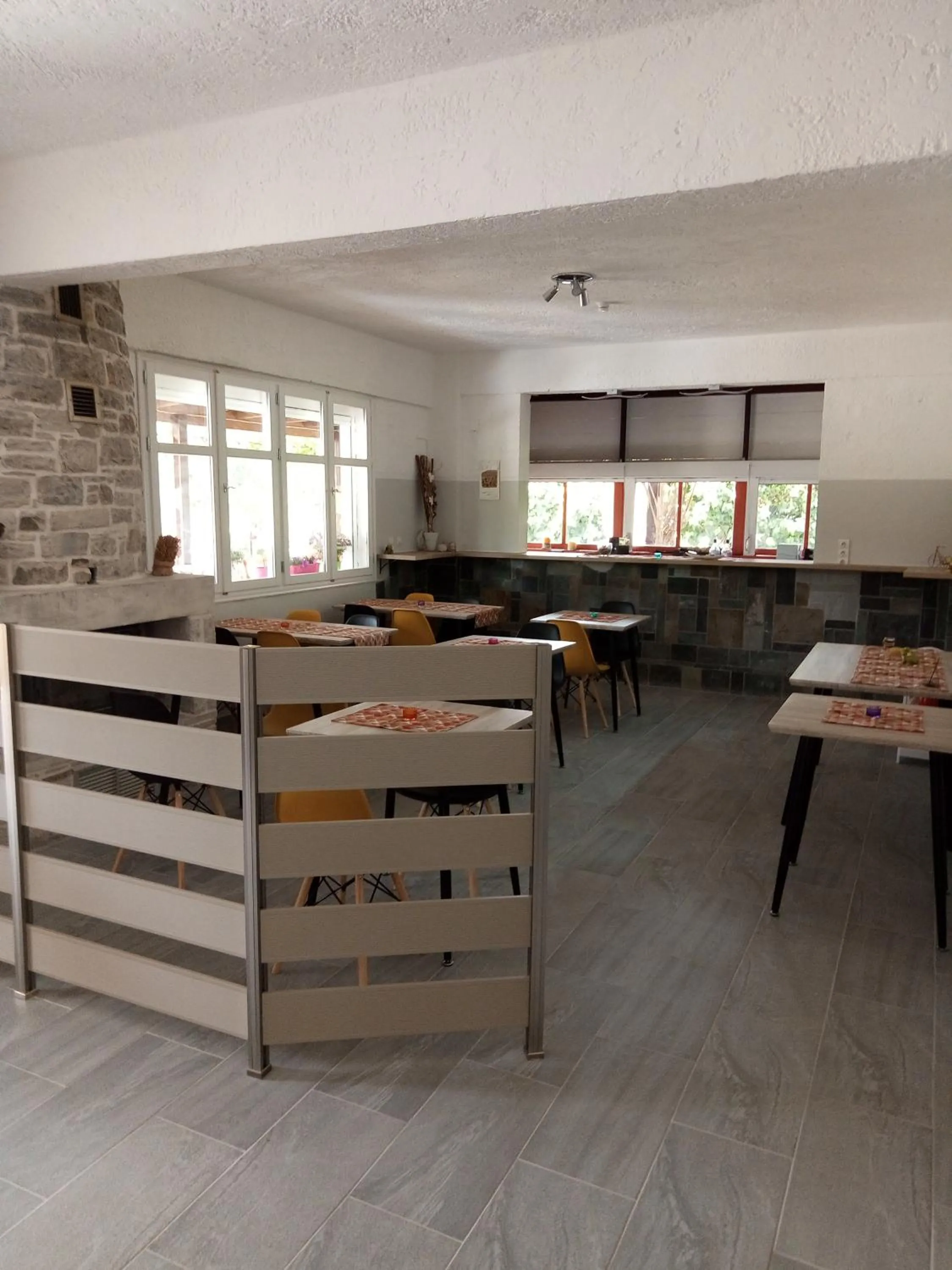Restaurant/places to eat in Hotel Neos Matala