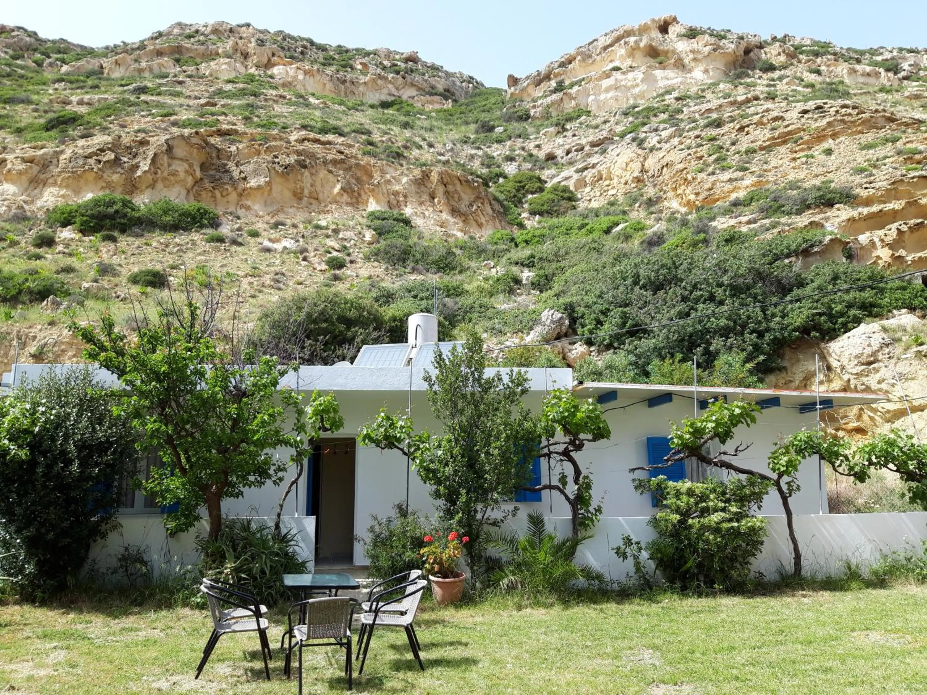 Garden in Hotel Neos Matala