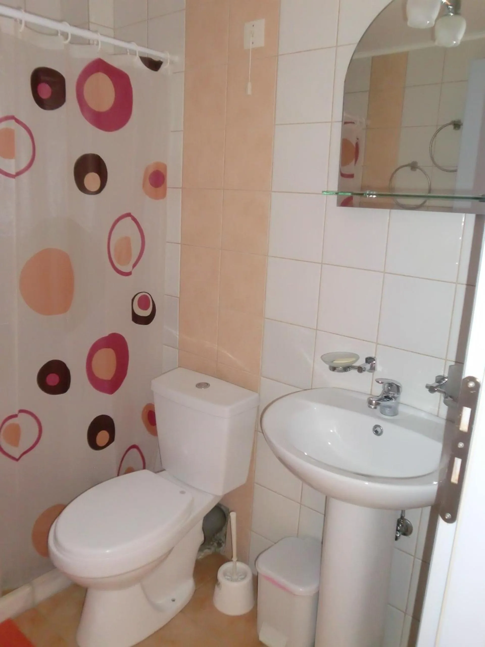 Bathroom in Hotel Neos Matala