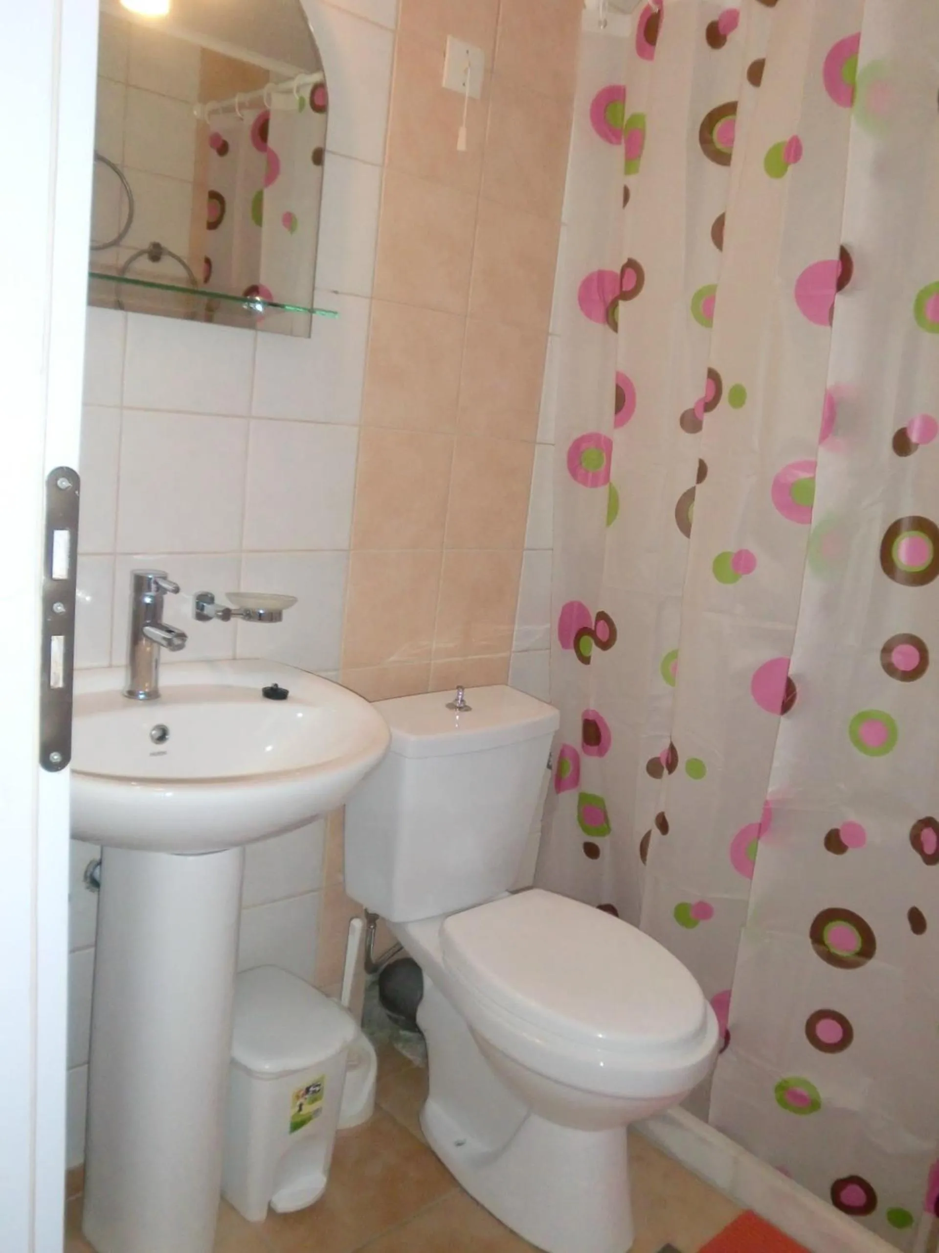 Bathroom in Hotel Neos Matala