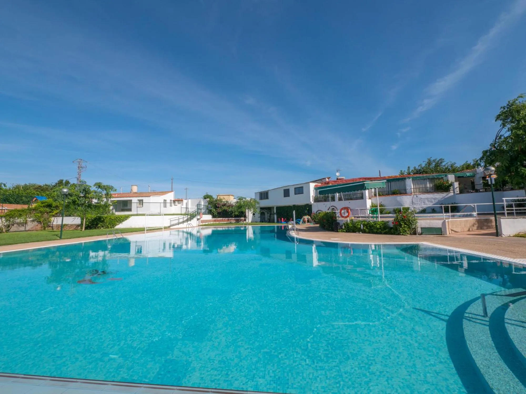 Swimming pool in Camping Playa y Fiesta