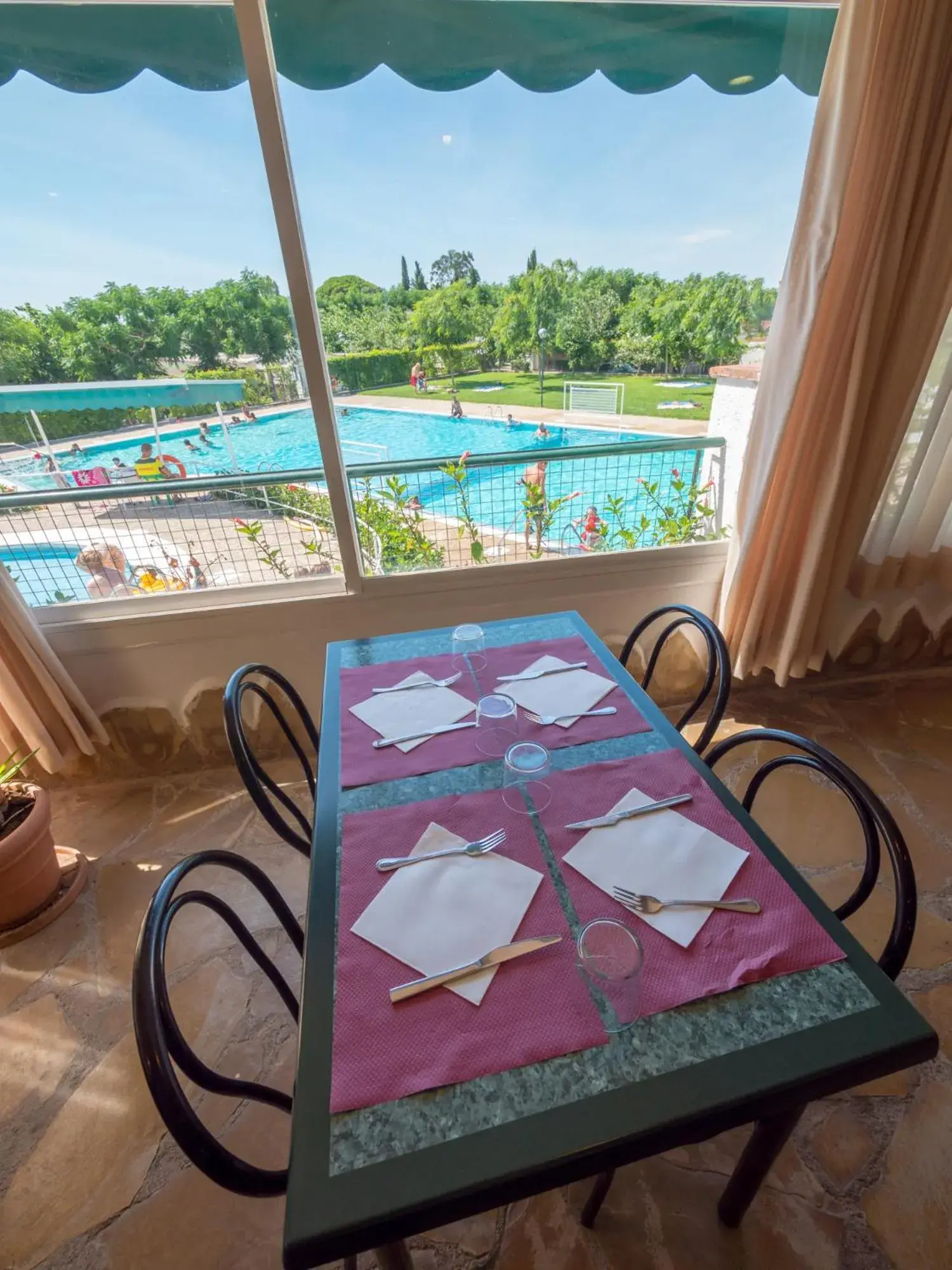 Restaurant/places to eat in Camping Playa y Fiesta Restaurant/places to eat in Camping Playa y Fiesta