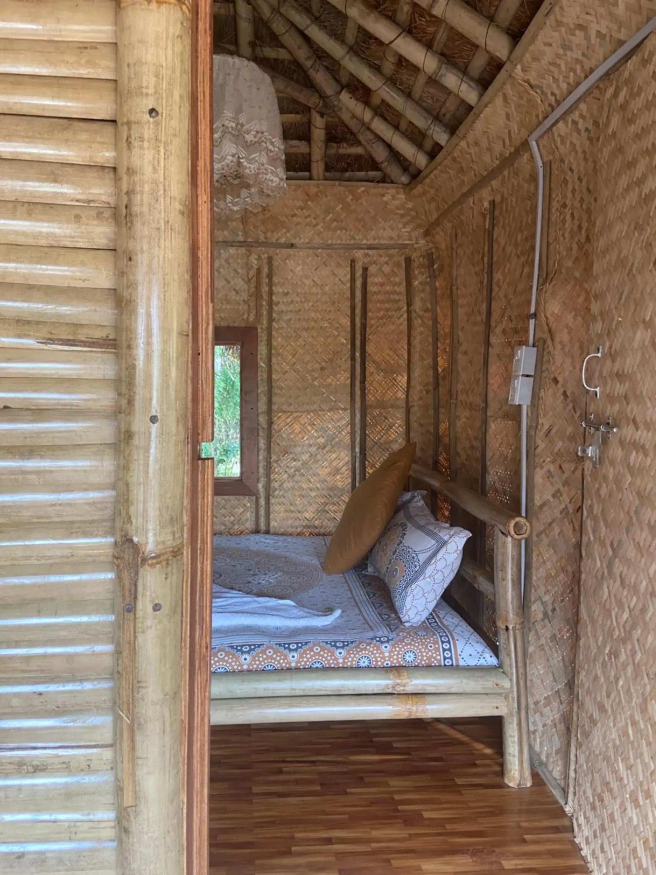 Budget Double Room in Happy Lemon Tree lodge Budget Double Room in Happy Lemon Tree lodge