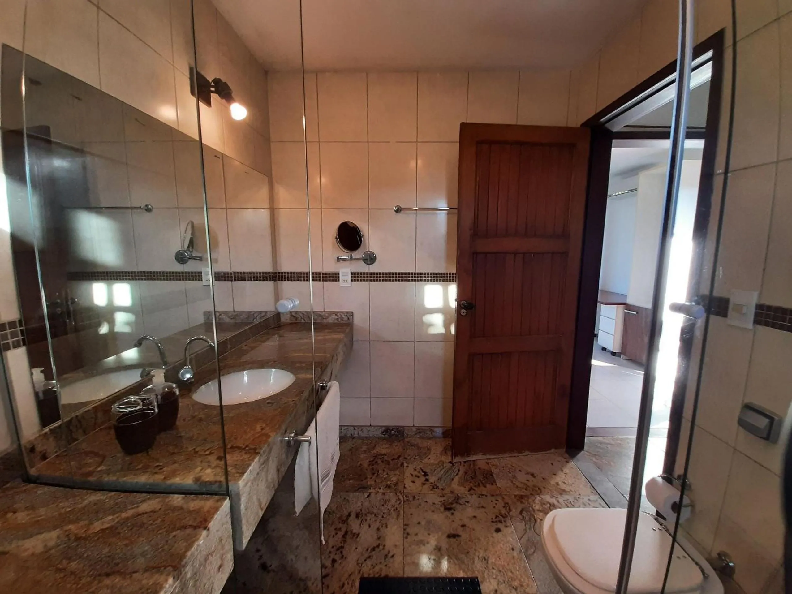 Photo of the whole room in Casa confortável Vista Mar e Piscina em Taperapuan