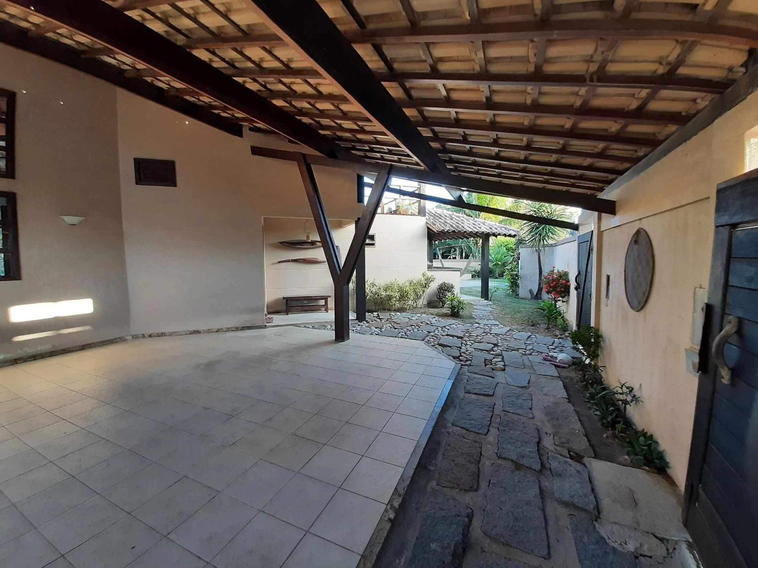 Balcony/Terrace in Casa confortável Vista Mar e Piscina em Taperapuan