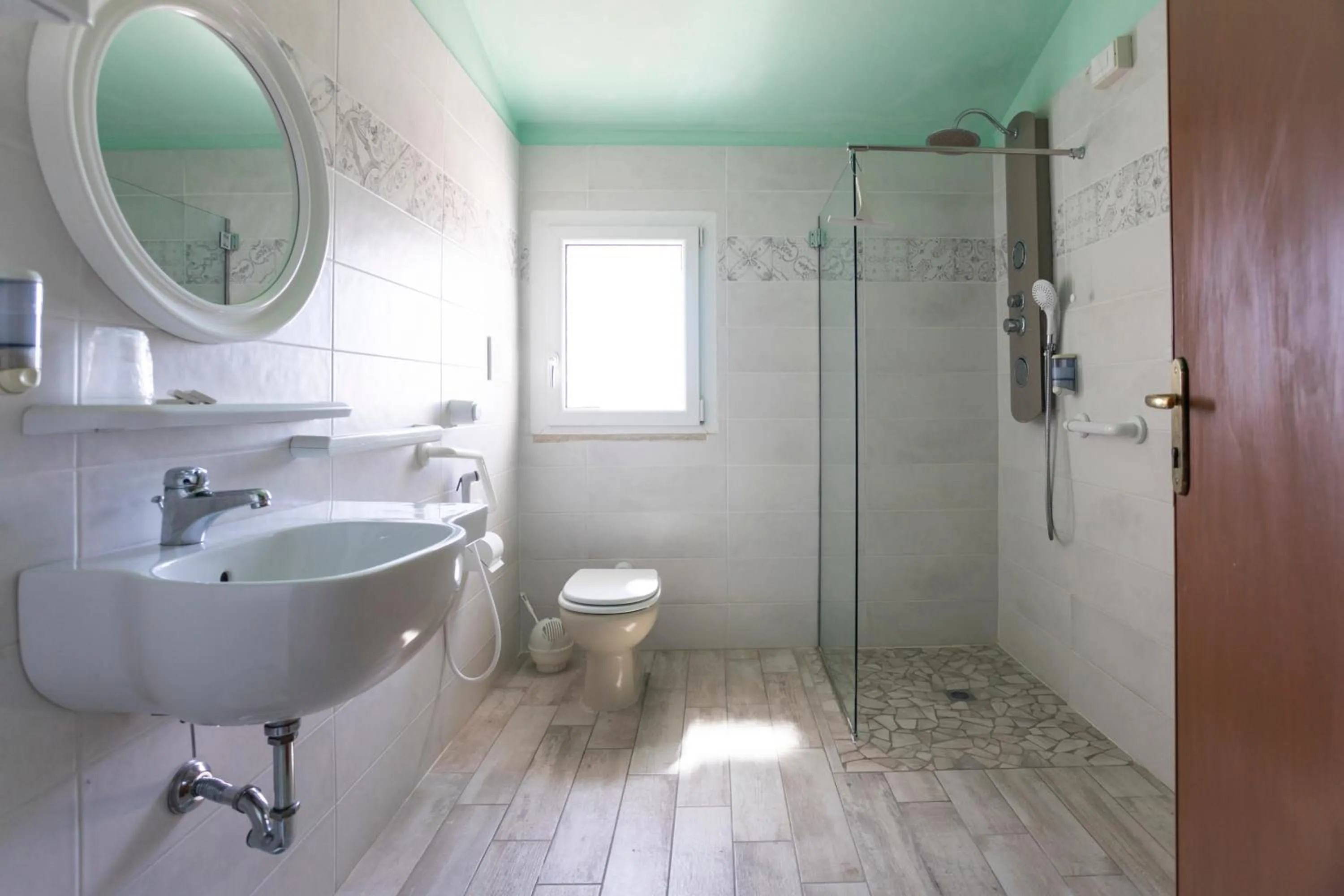 Bathroom in Hotel Bahamas