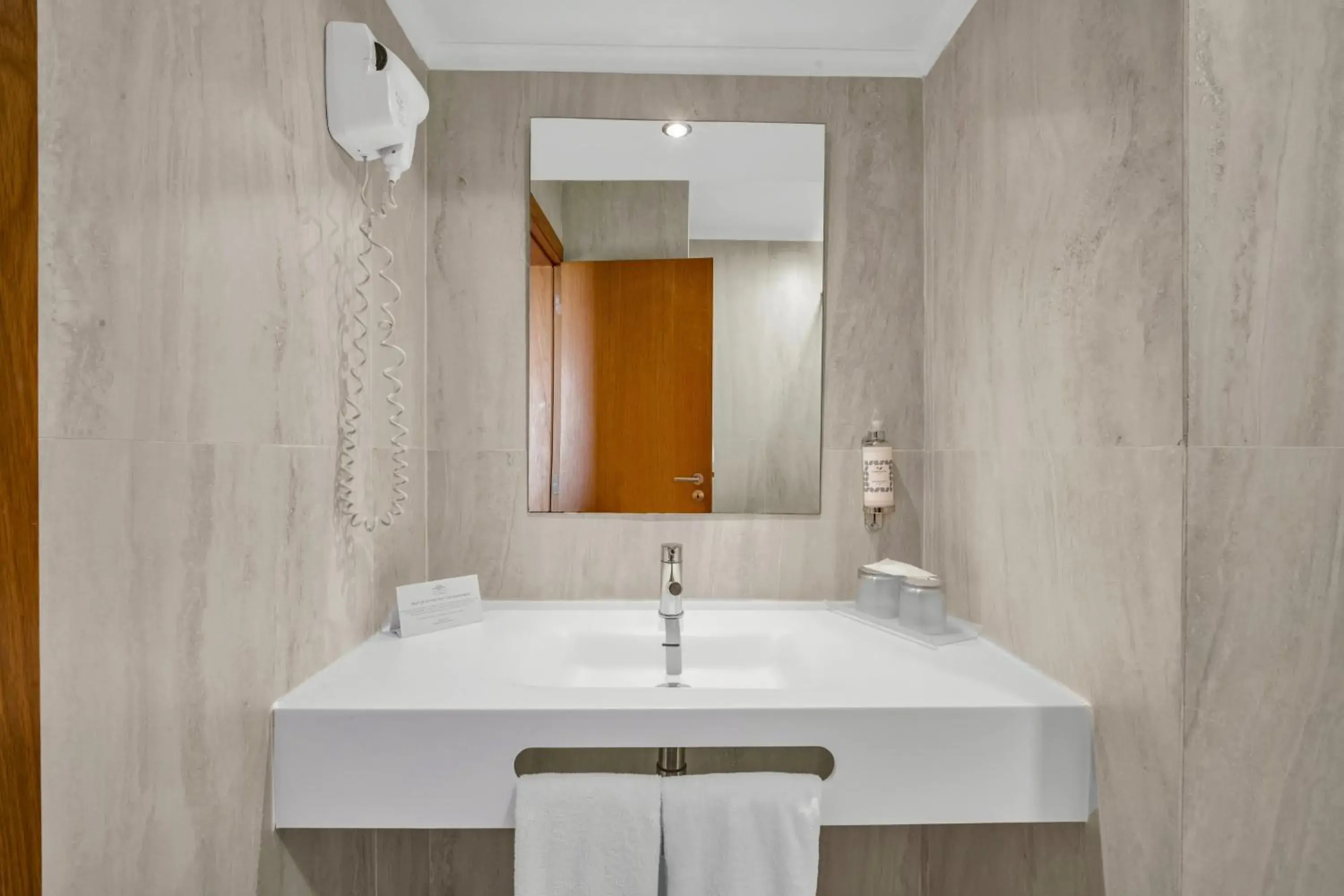 Bathroom in Albufeira Sol Hotel & Spa Bathroom in Albufeira Sol Hotel & Spa