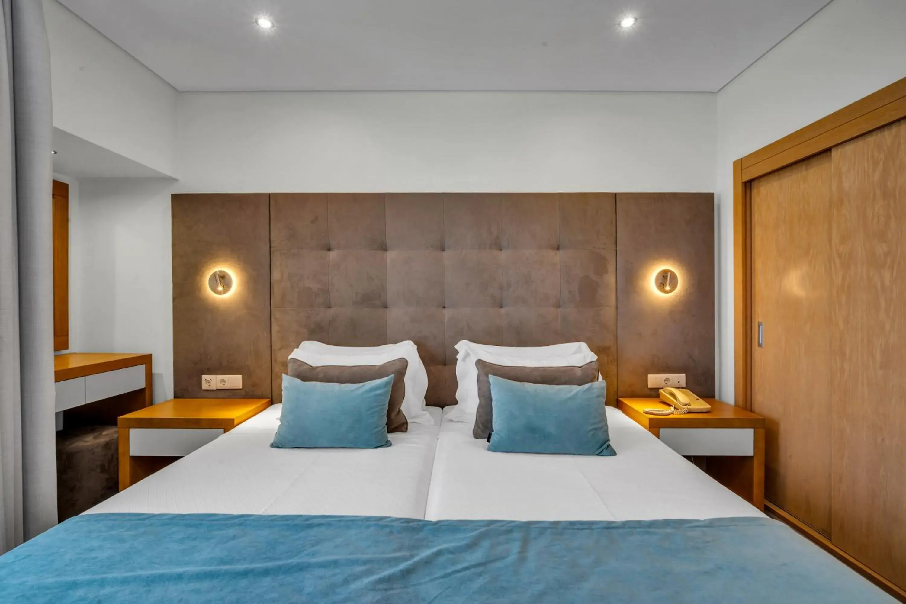 Bed in Albufeira Sol Hotel & Spa Bed in Albufeira Sol Hotel & Spa