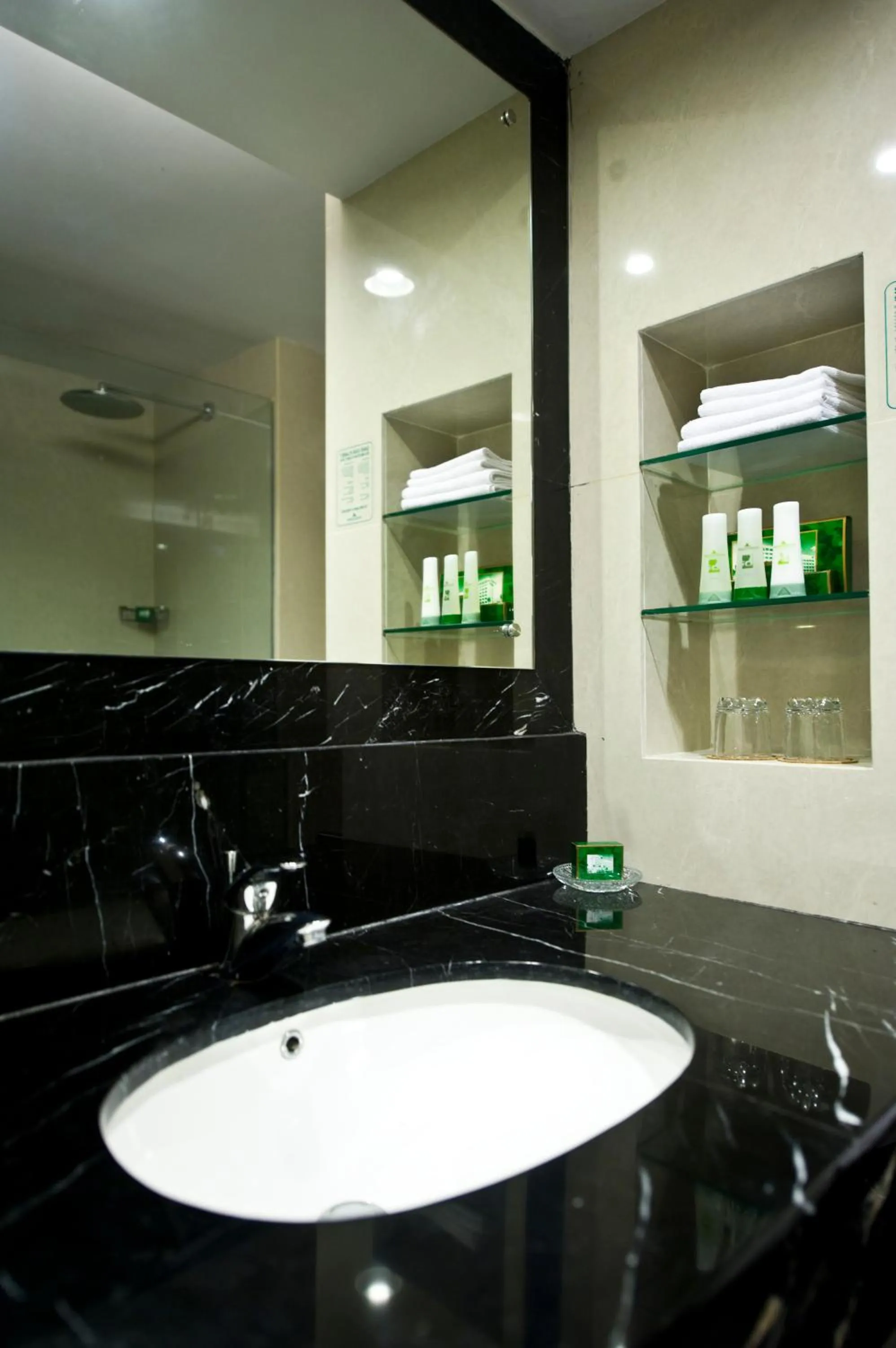 Emerald Garden International Hotel