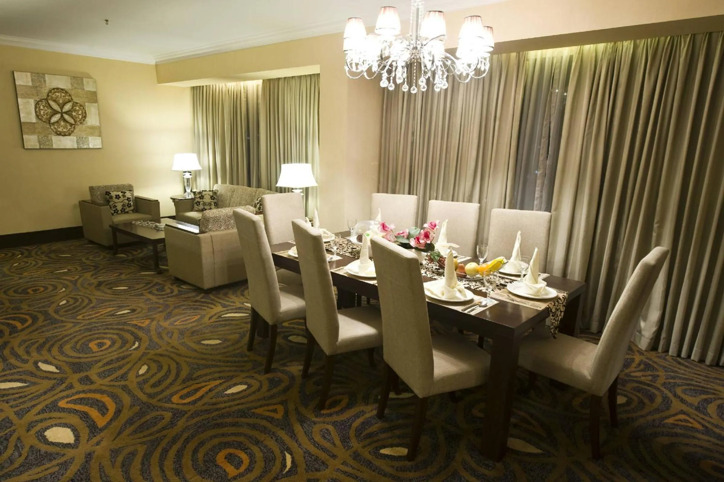 Emerald Garden International Hotel