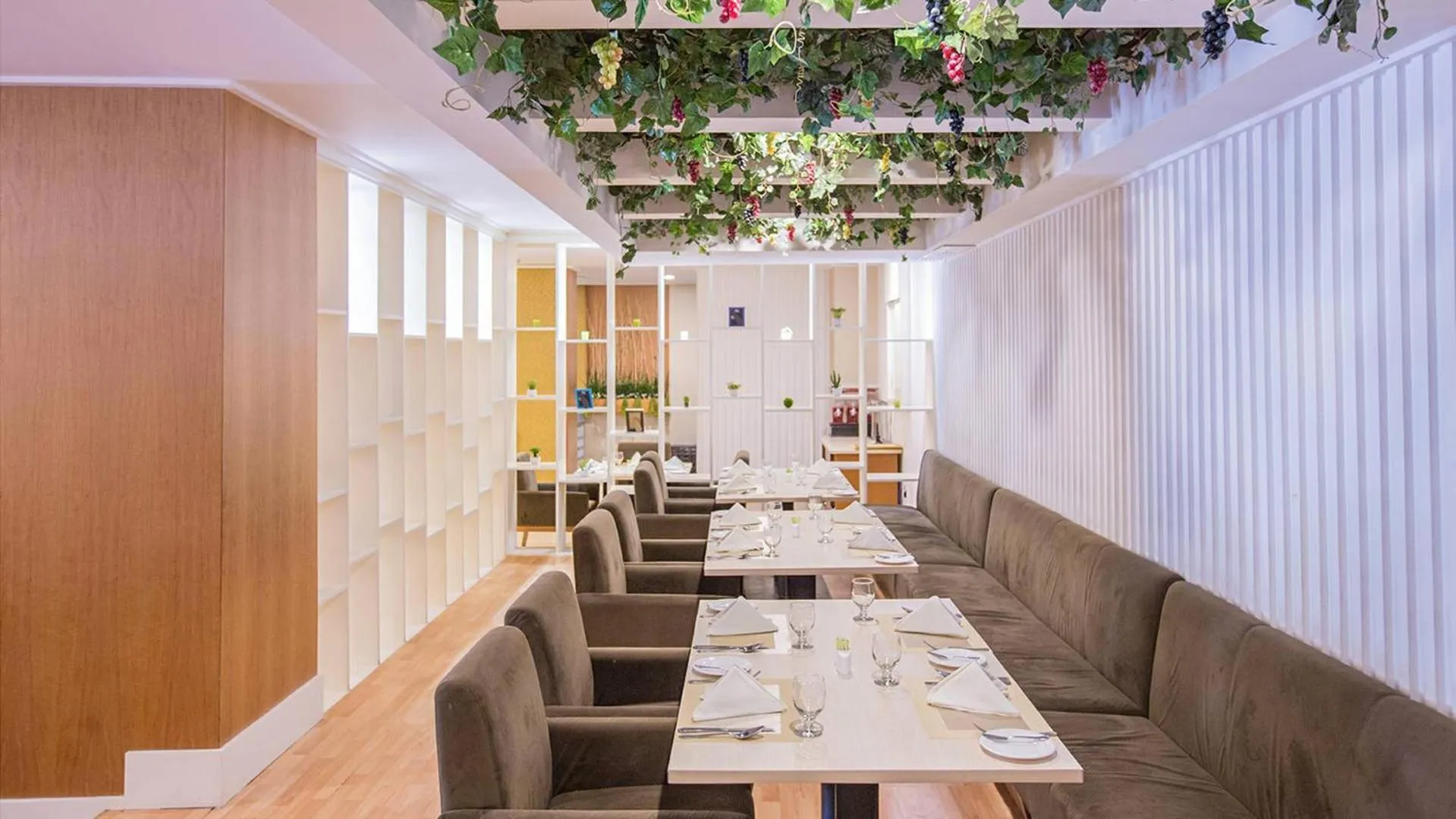 Emerald Garden International Hotel