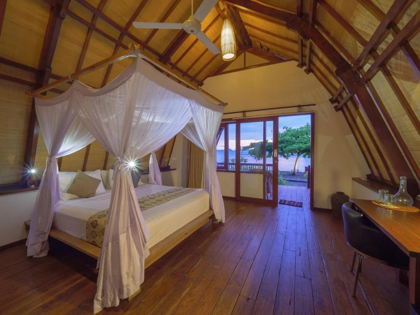 Bed in Komodo Resort
