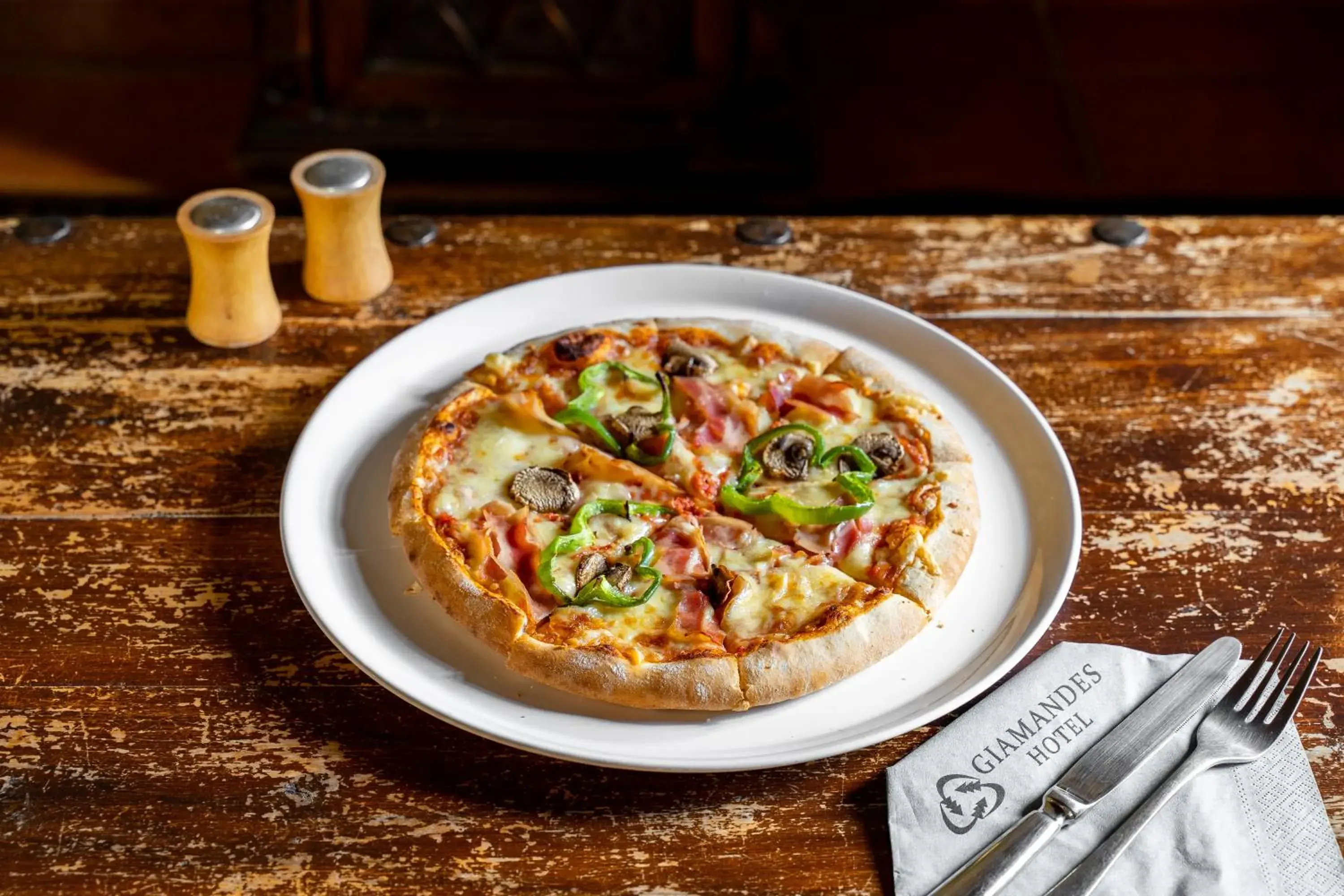 Restaurant/places to eat in Hotel Giamandes Restaurant/places to eat in Hotel Giamandes