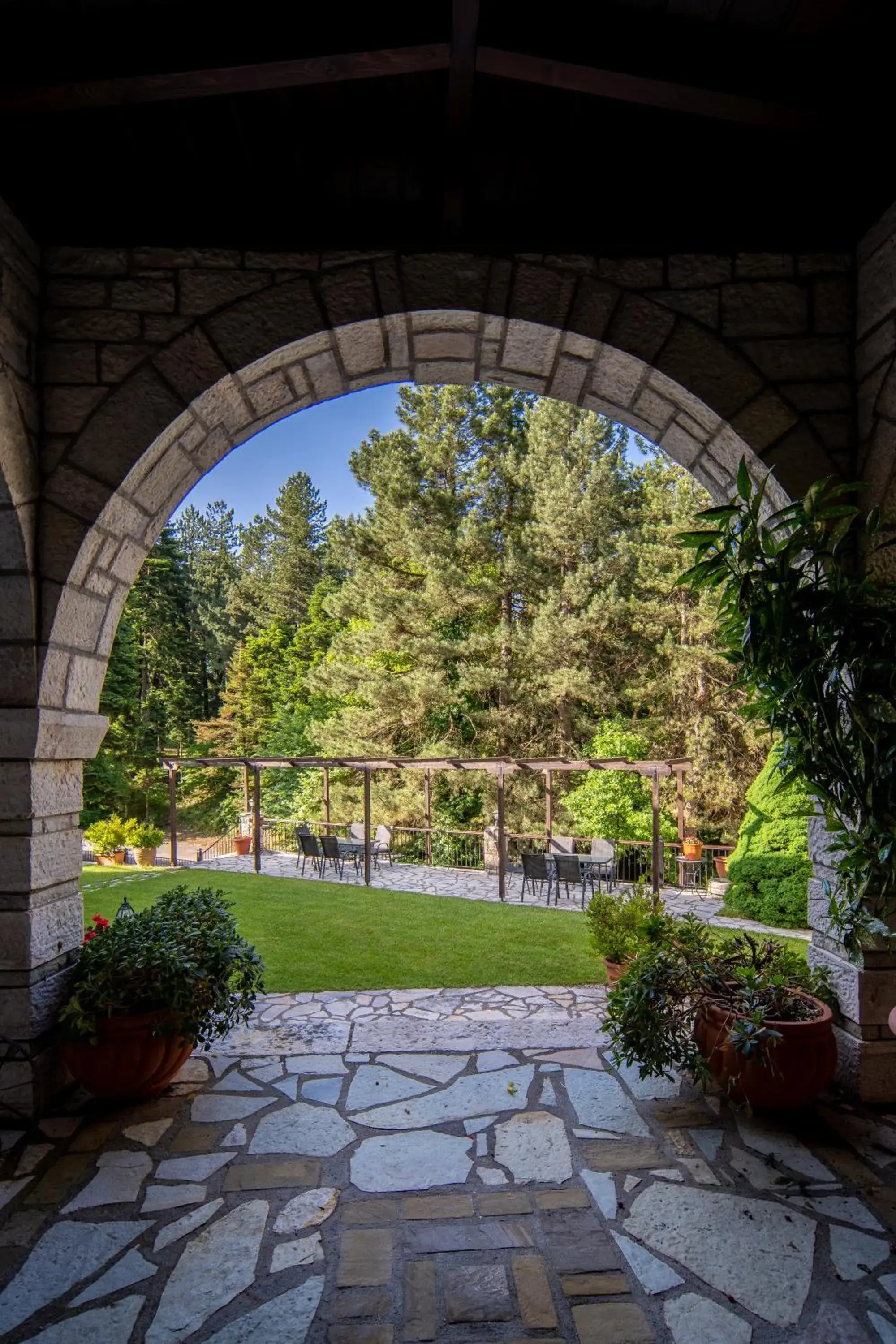 Facade/entrance in Hotel Giamandes Facade/entrance in Hotel Giamandes