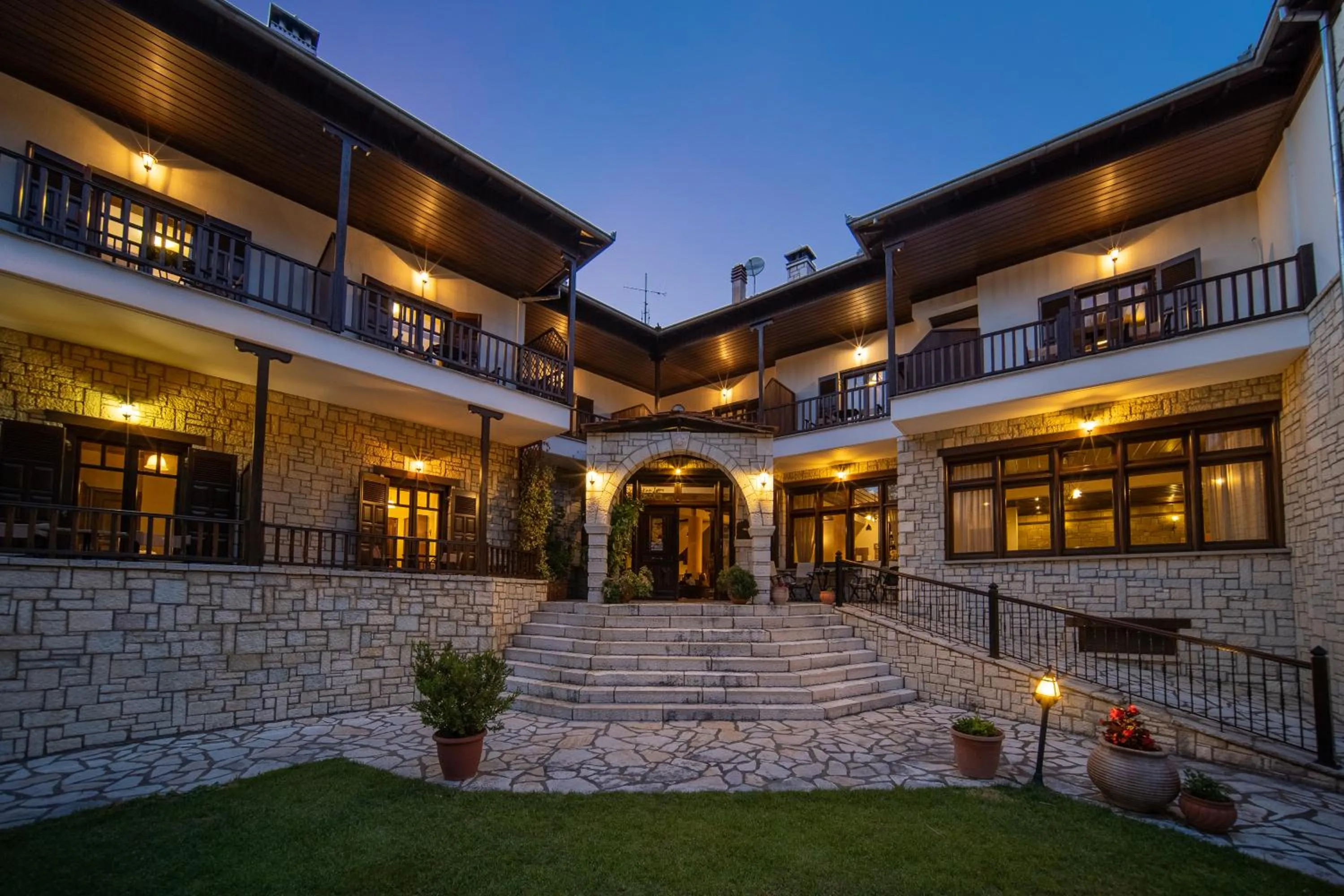 Property building in Hotel Giamandes