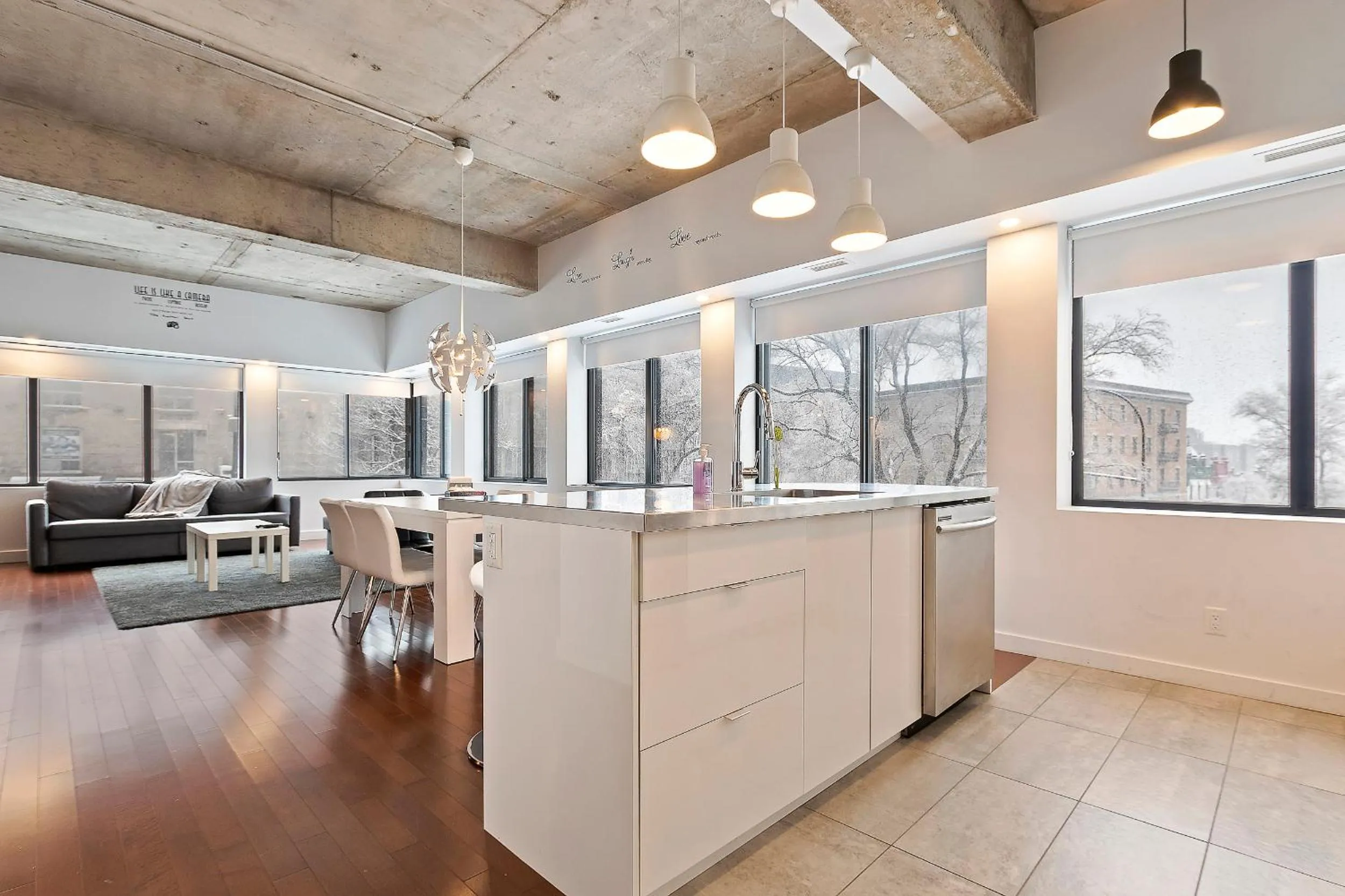 Kitchen or kitchenette in mtlFlats - Condotel Le Luxe