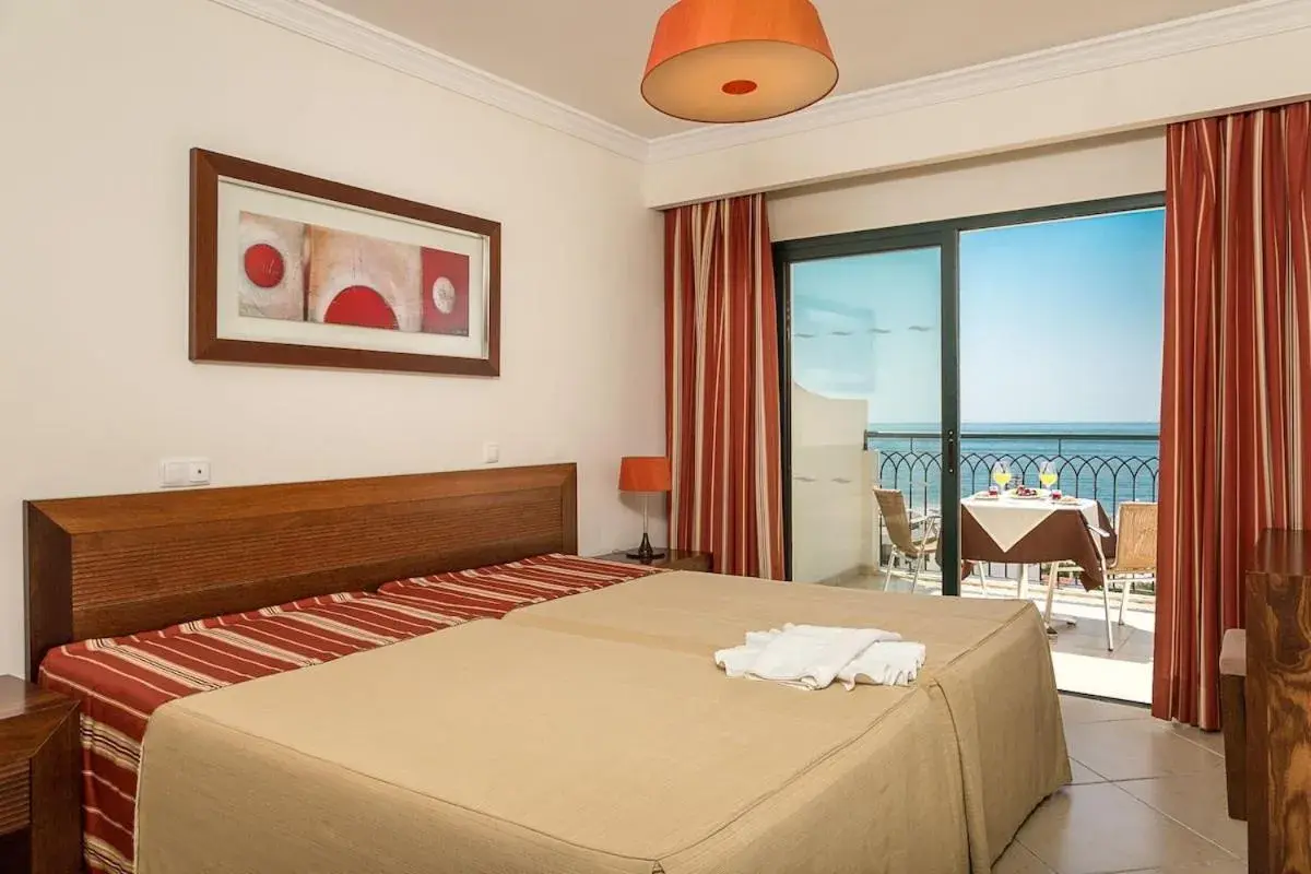 Bed in Cerro Mar Atlantico & Cerro Mar Garden Bed in Cerro Mar Atlantico & Cerro Mar Garden