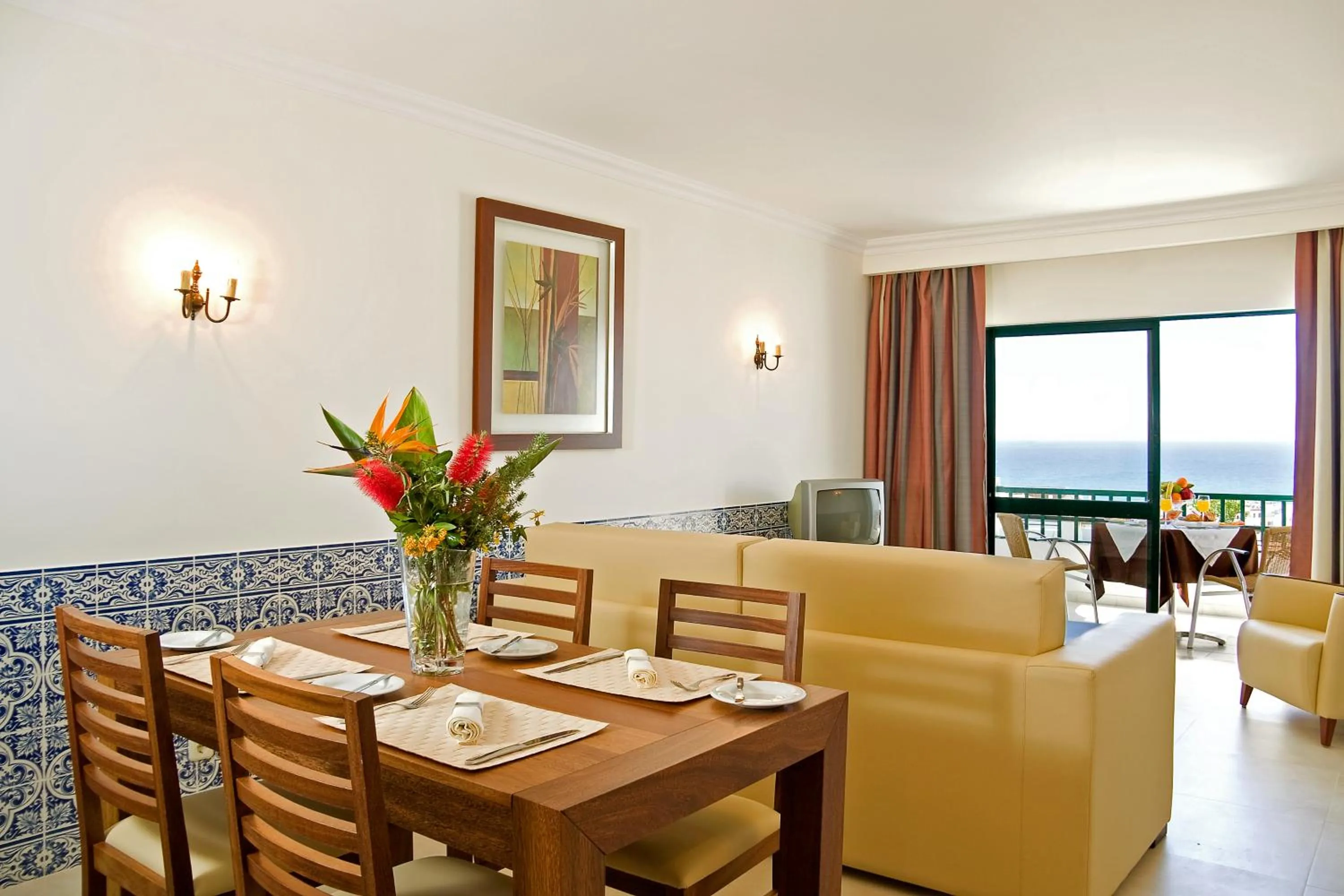 Living room in Cerro Mar Atlantico & Cerro Mar Garden