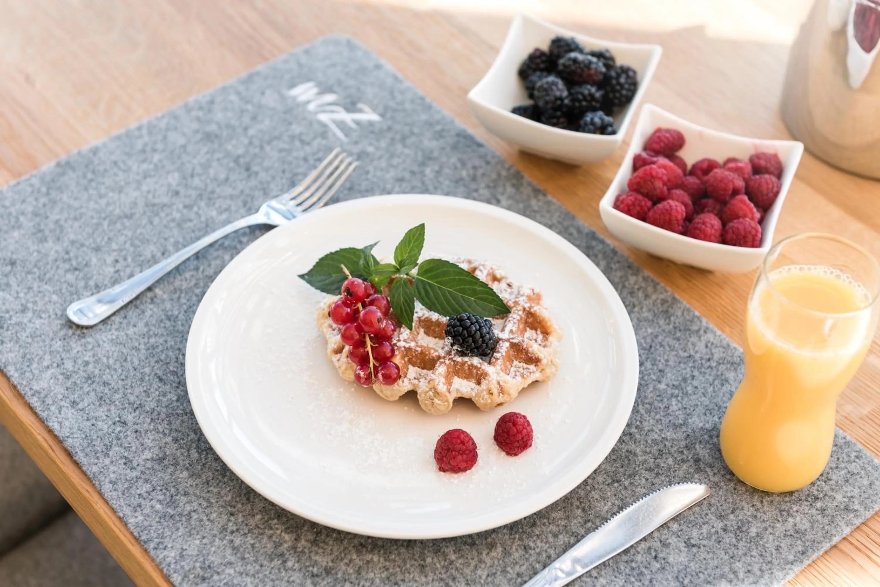 Food and drinks in meiZeit Lodge