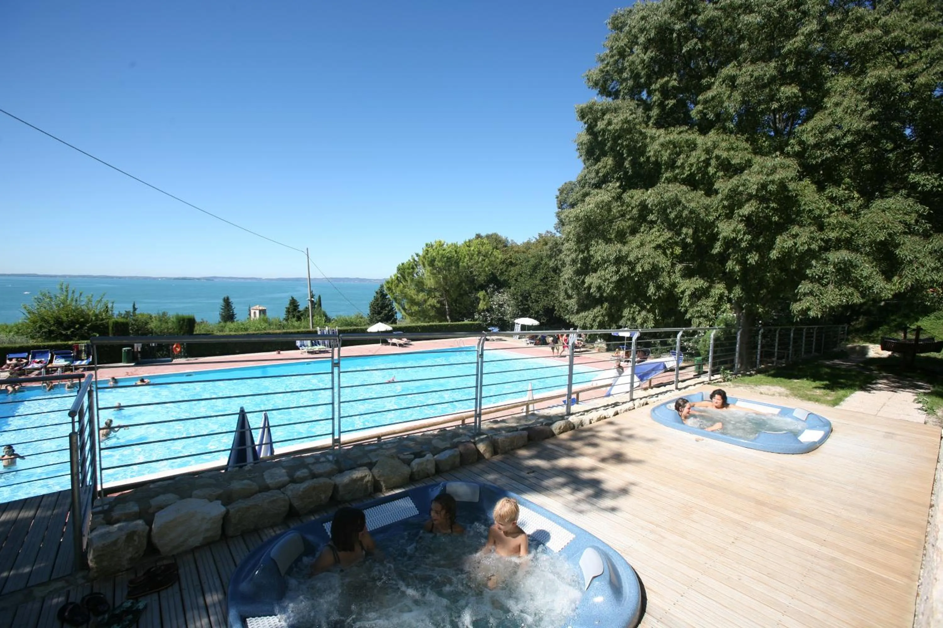 Hot Tub in La Rocca Camping Village