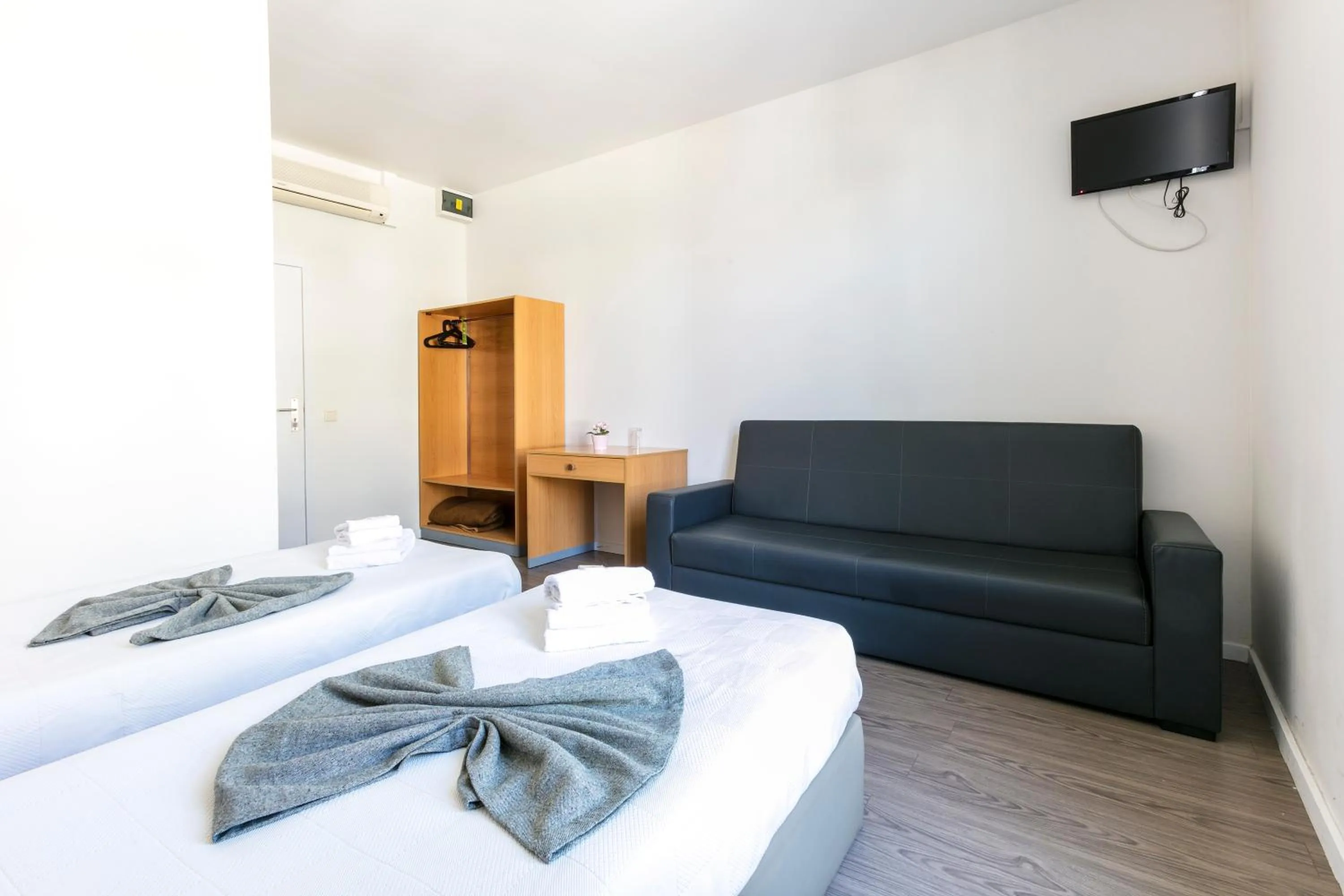 Bed in Guest House Porto Clerigus