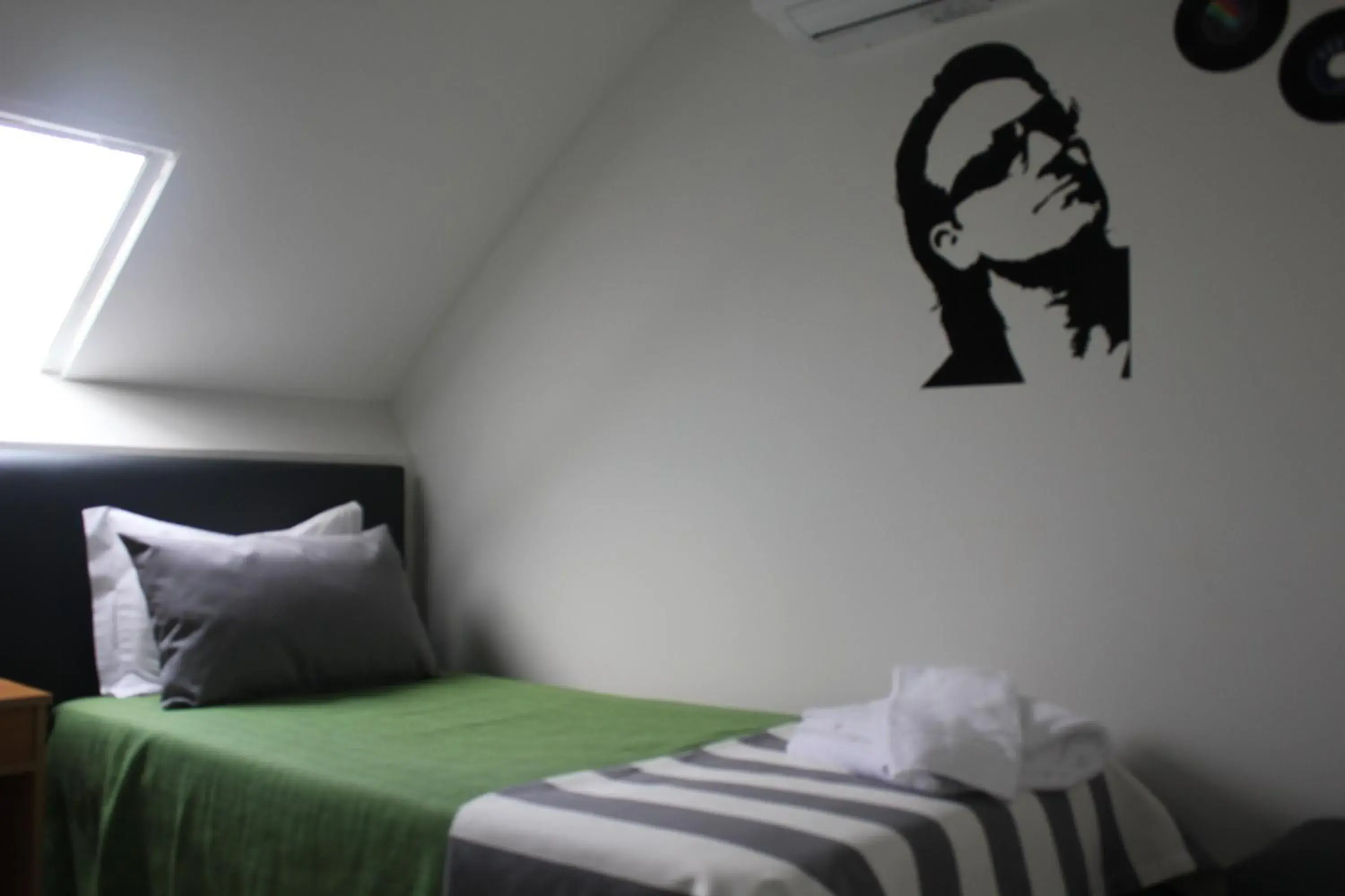 Bed in Guest House Porto Clerigus Bed in Guest House Porto Clerigus