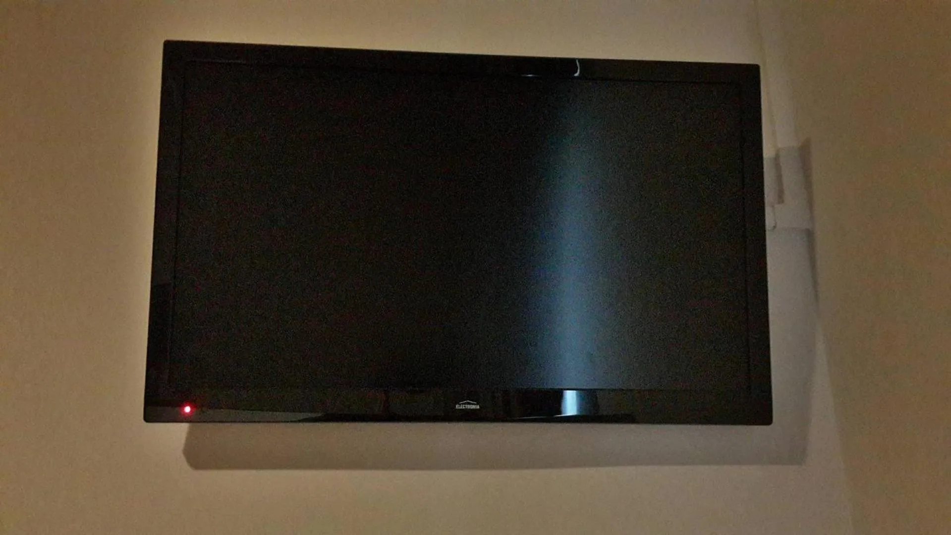 TV and multimedia in Guest House Porto Clerigus