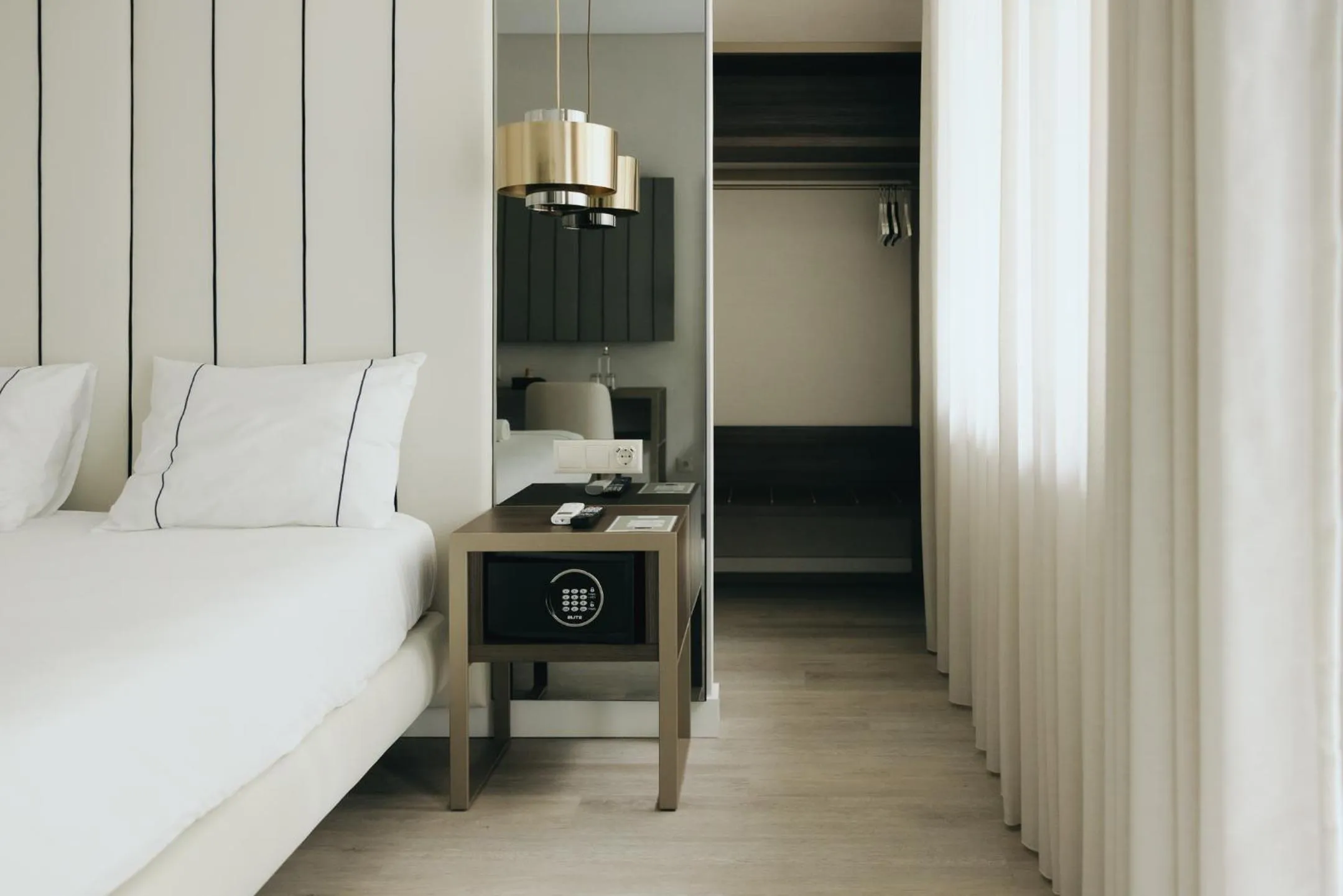 Bed in M'AR De AR Auria