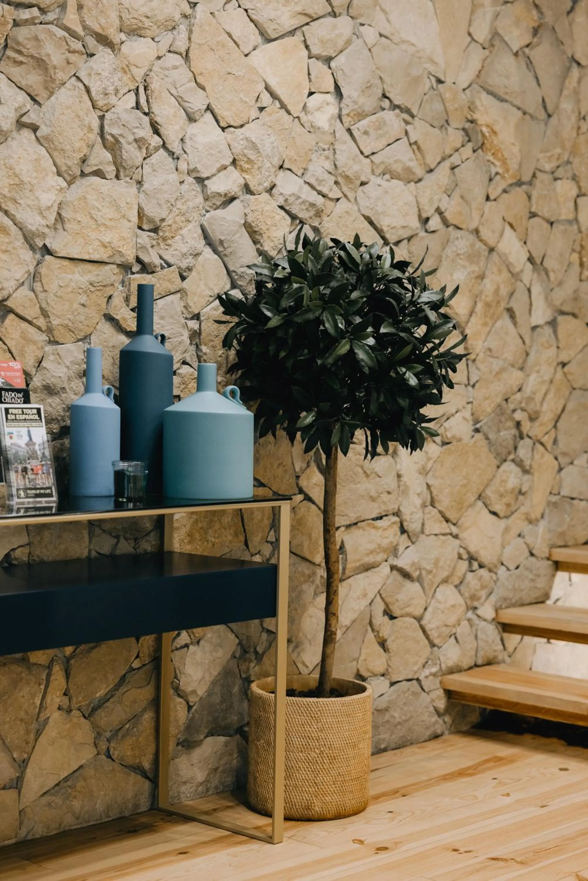 Facade/entrance in M'AR De AR Auria