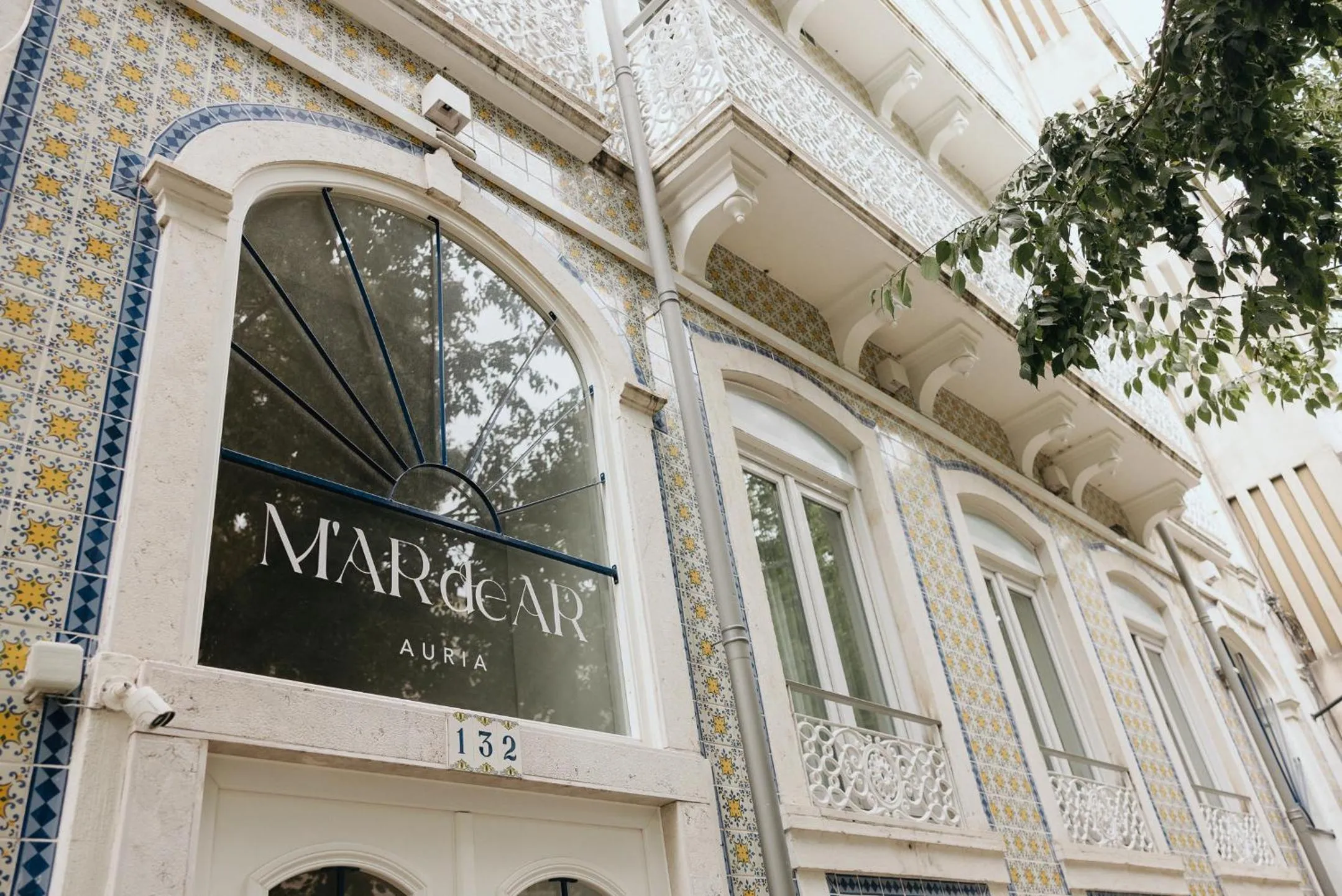 Property building in M'AR De AR Auria